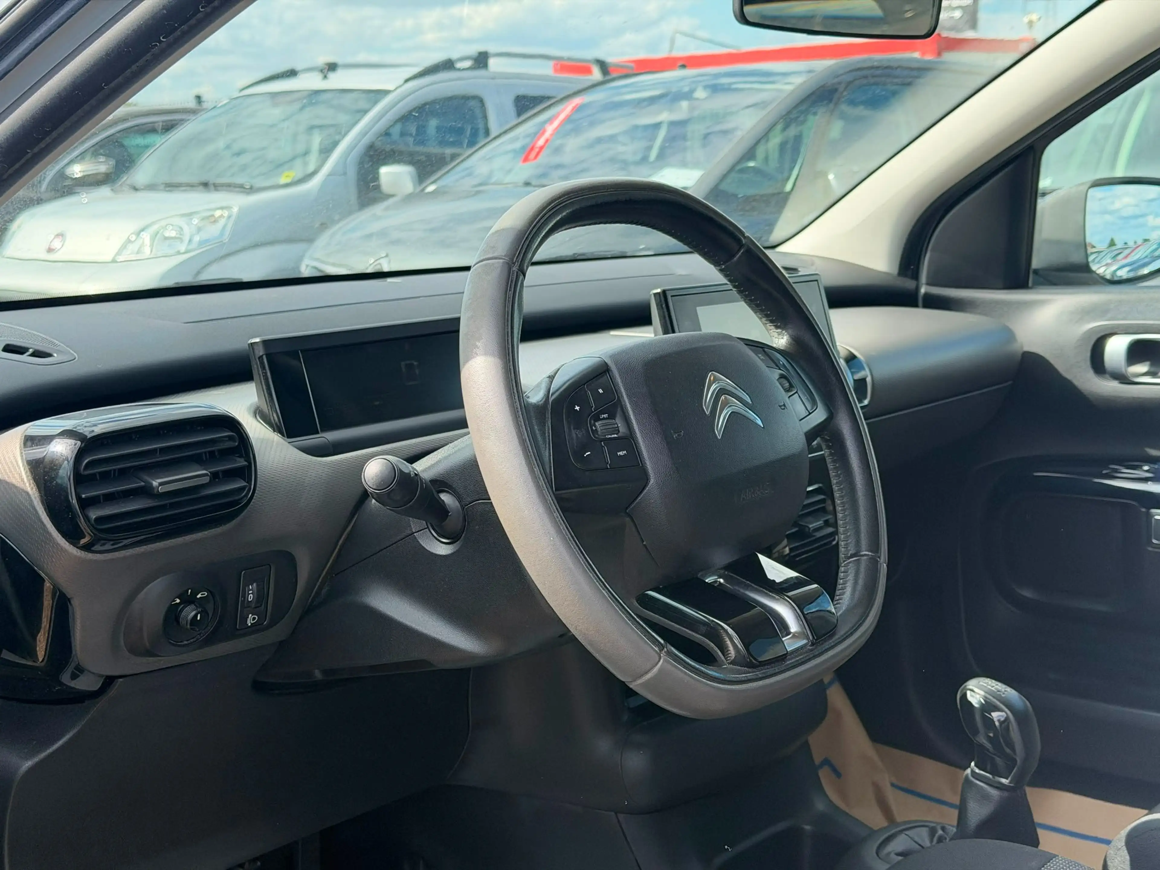 Citroen C4 Cactus Feel — photo 12