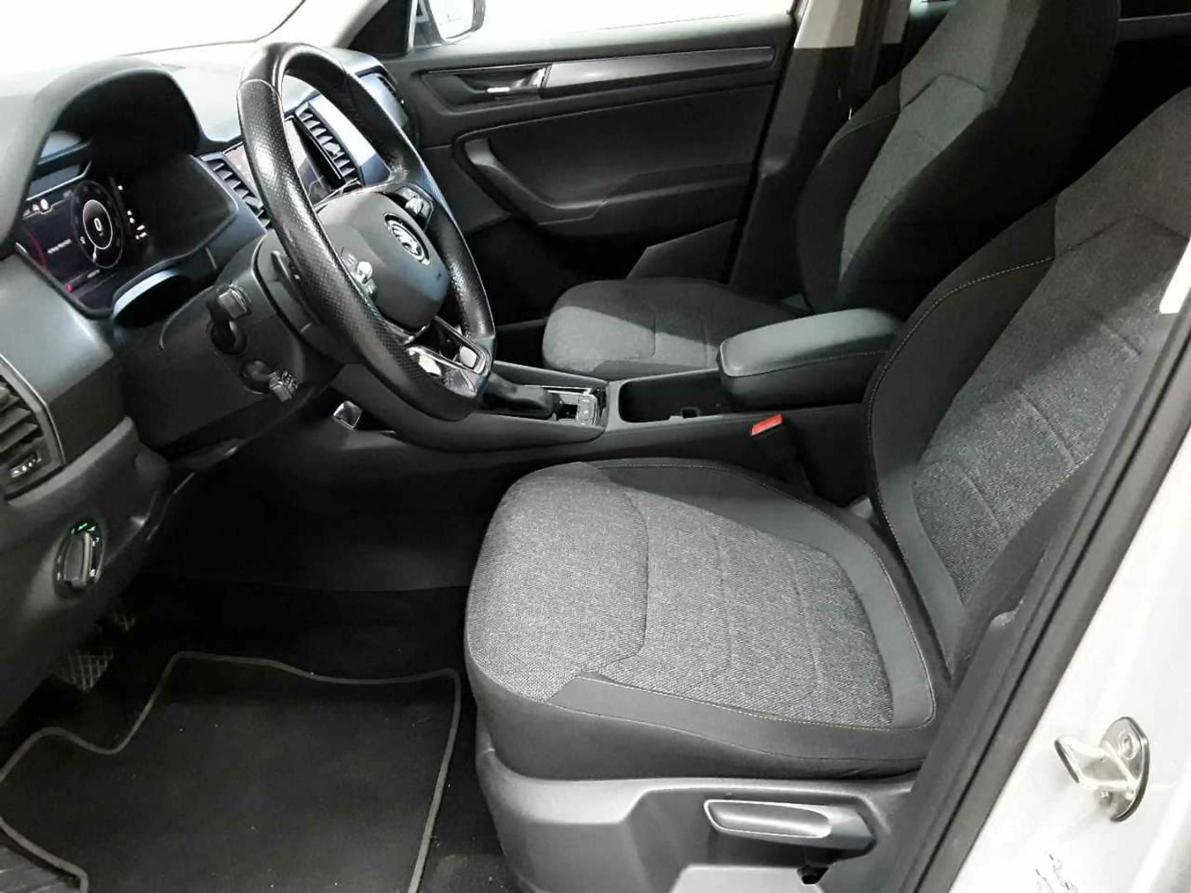 Skoda Kodiaq Kodiaq 2.0 TDI 4x4 Clever AHK StandH NAV — photo 7