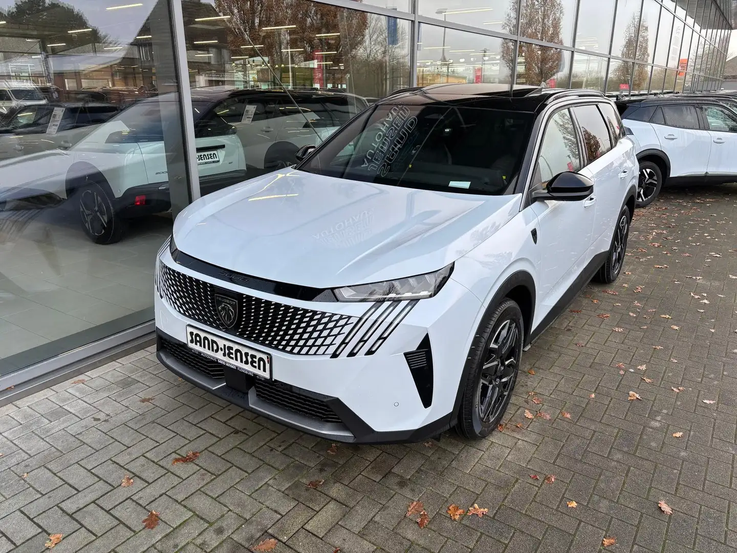 Peugeot 5008 GT 145 MHEV EAT 7-Sitz ACC Air-Paket Pano Alb - 2