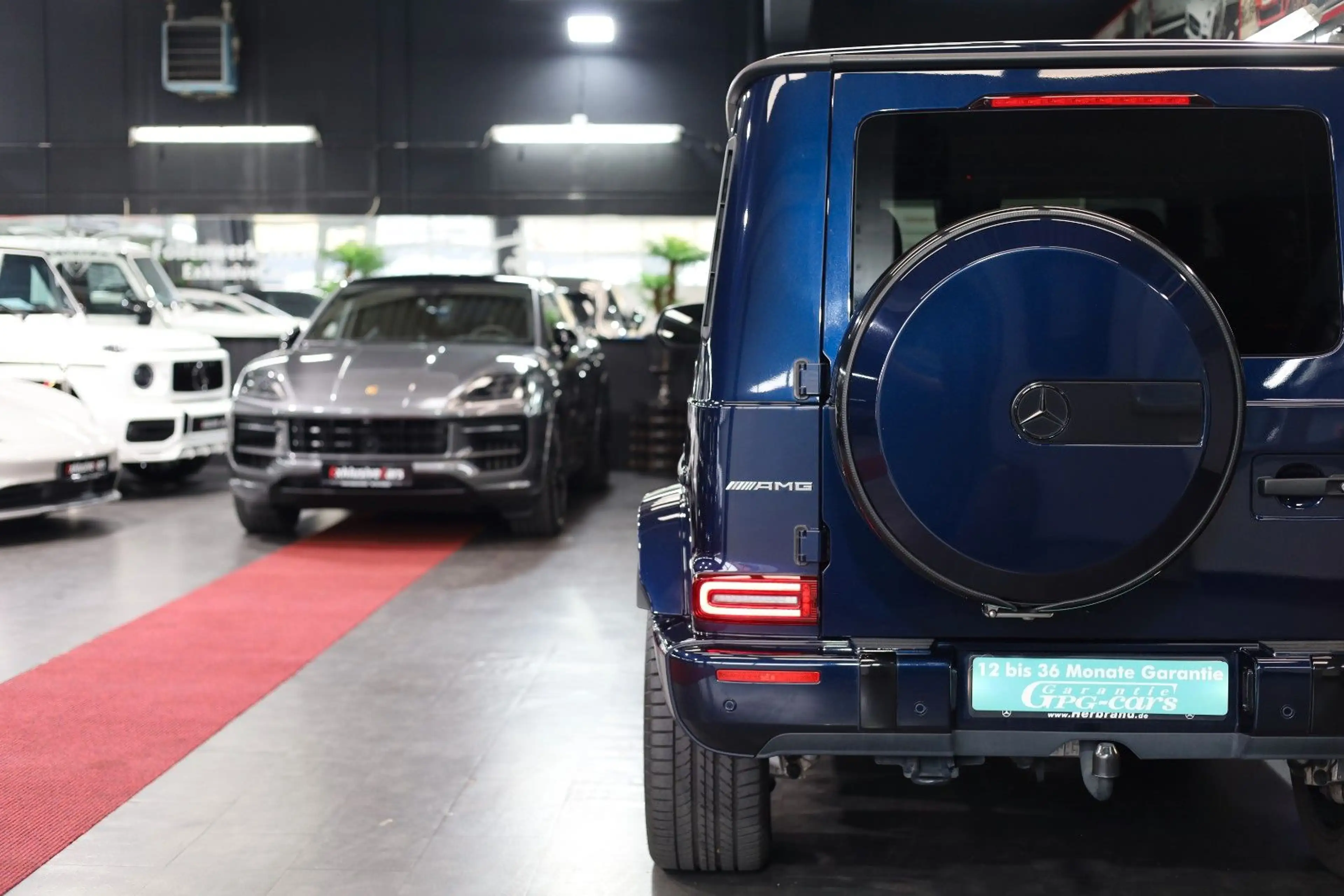 Mercedes-Benz G 63 AMG *Manufaktur*Carbon9Night-Paket*Voll* — photo 15
