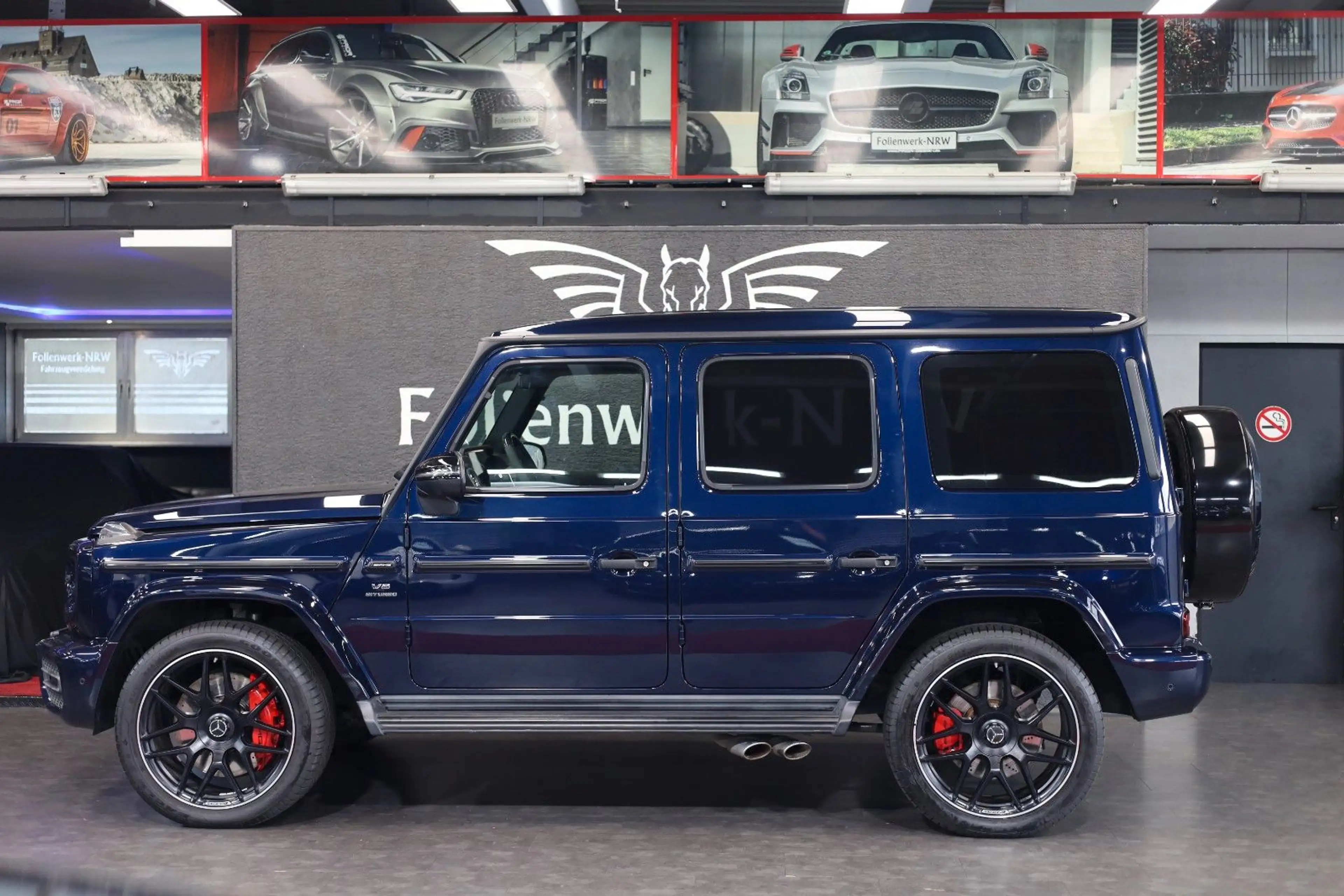 Mercedes-Benz G 63 AMG *Manufaktur*Carbon9Night-Paket*Voll* — photo 9