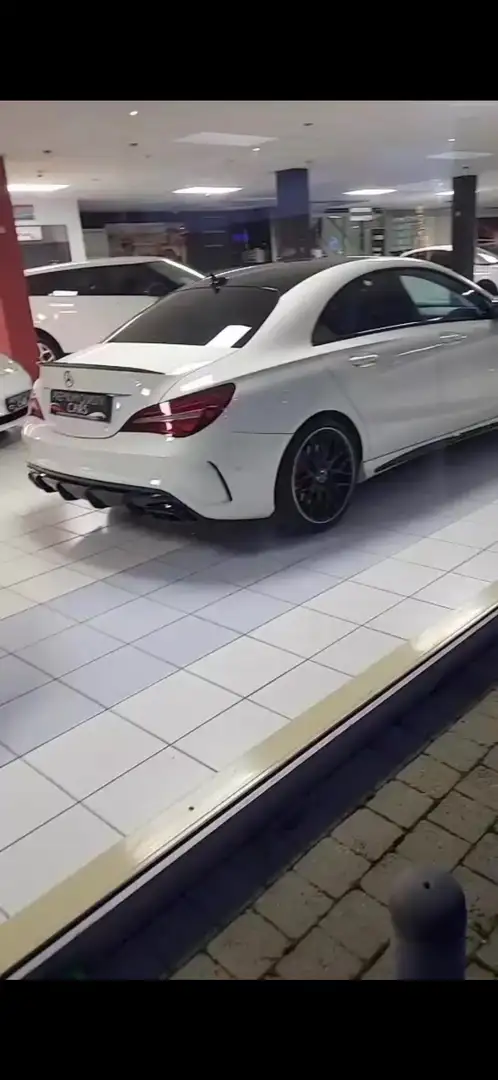 Mercedes-Benz CLA 45 AMG 4-Matic - 2