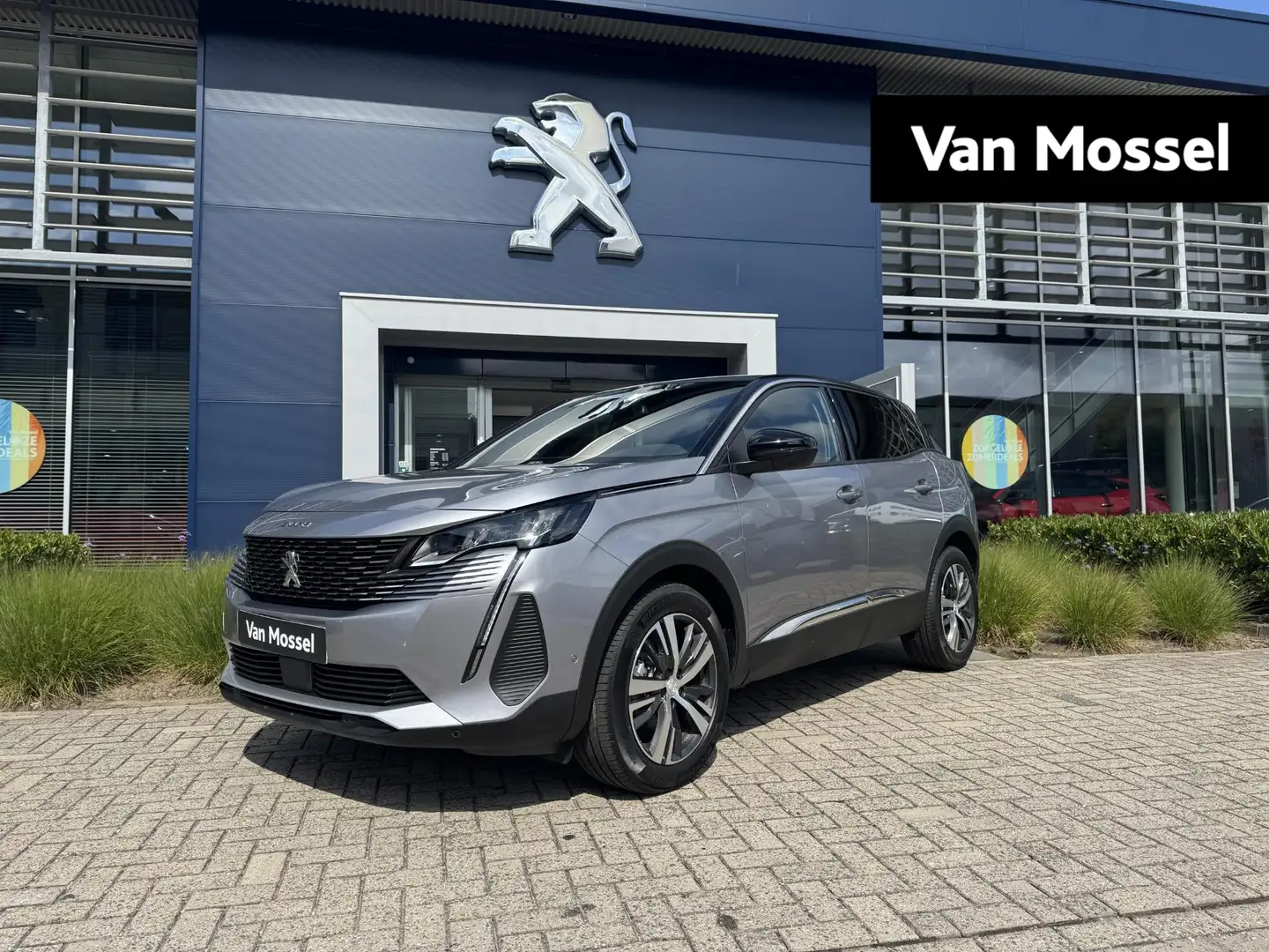 Peugeot 3008 1.2 Hybrid 136 Allure Grau - 1