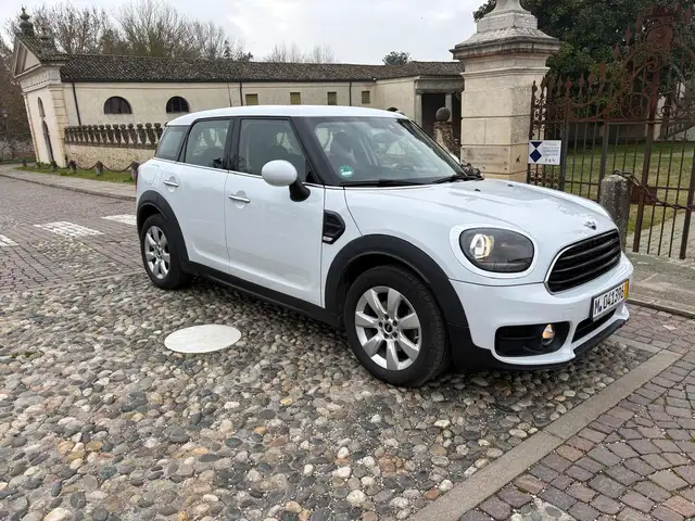 MINI One Countryman Mini Countryman 1.5 One my18