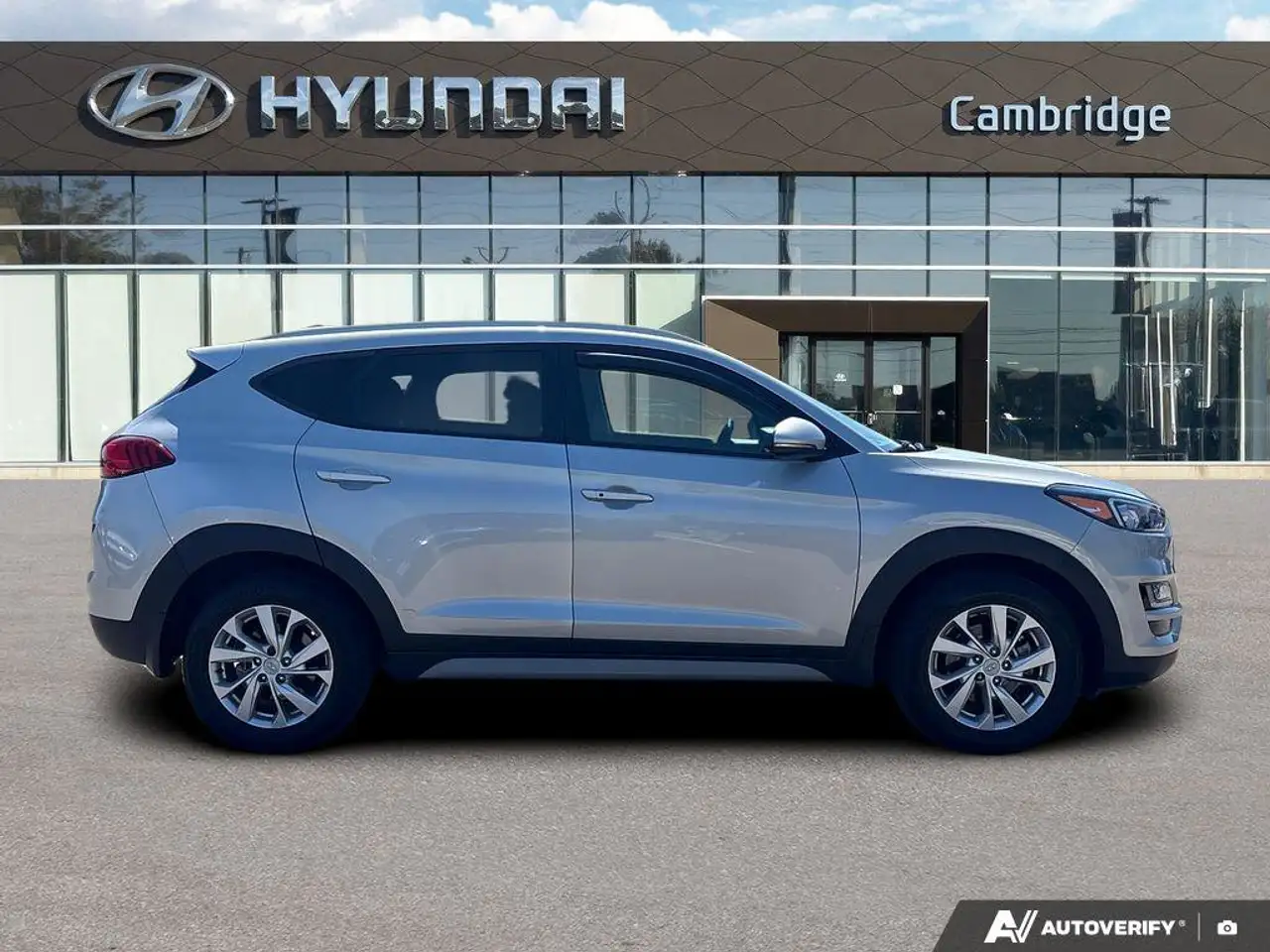 Hyundai TUCSON снимка Hyundai TUCSON