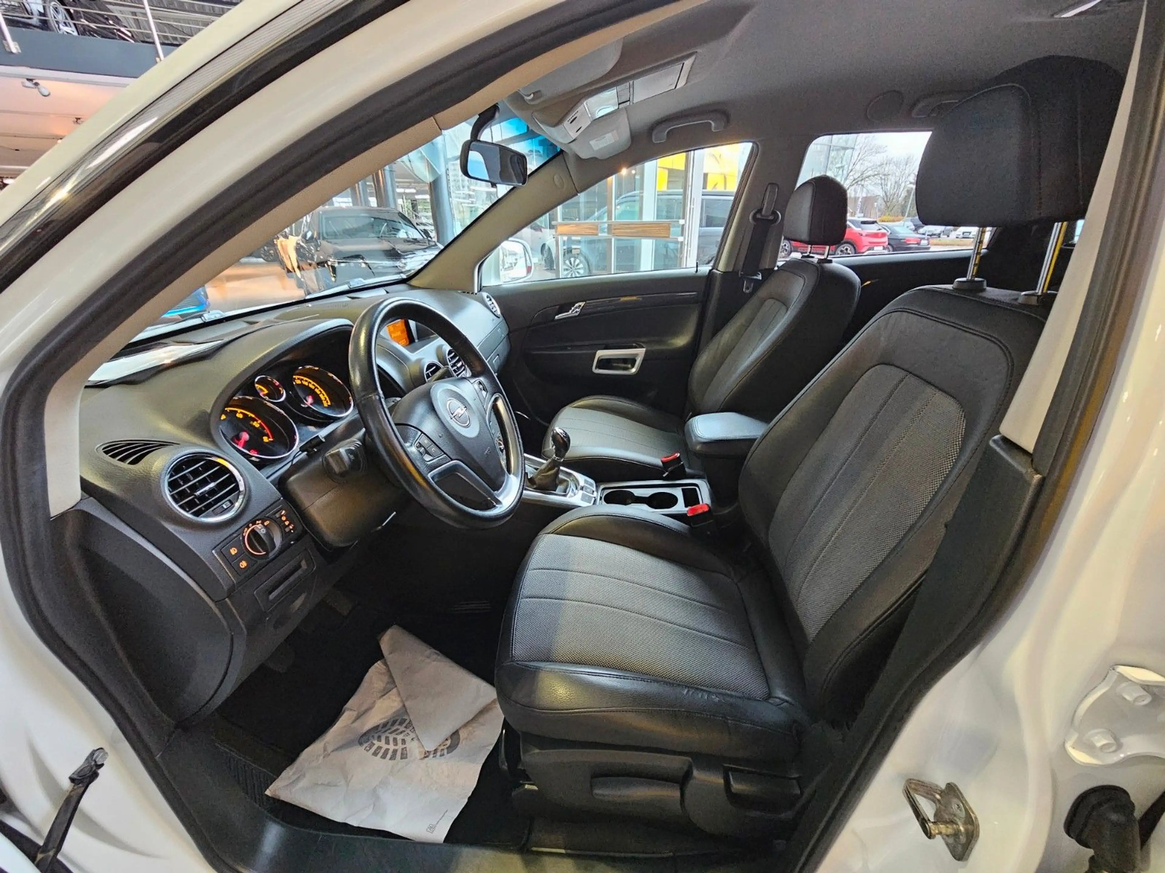 Opel Antara 2.2 CDTI Design Edition 4x2 AHK — photo 6