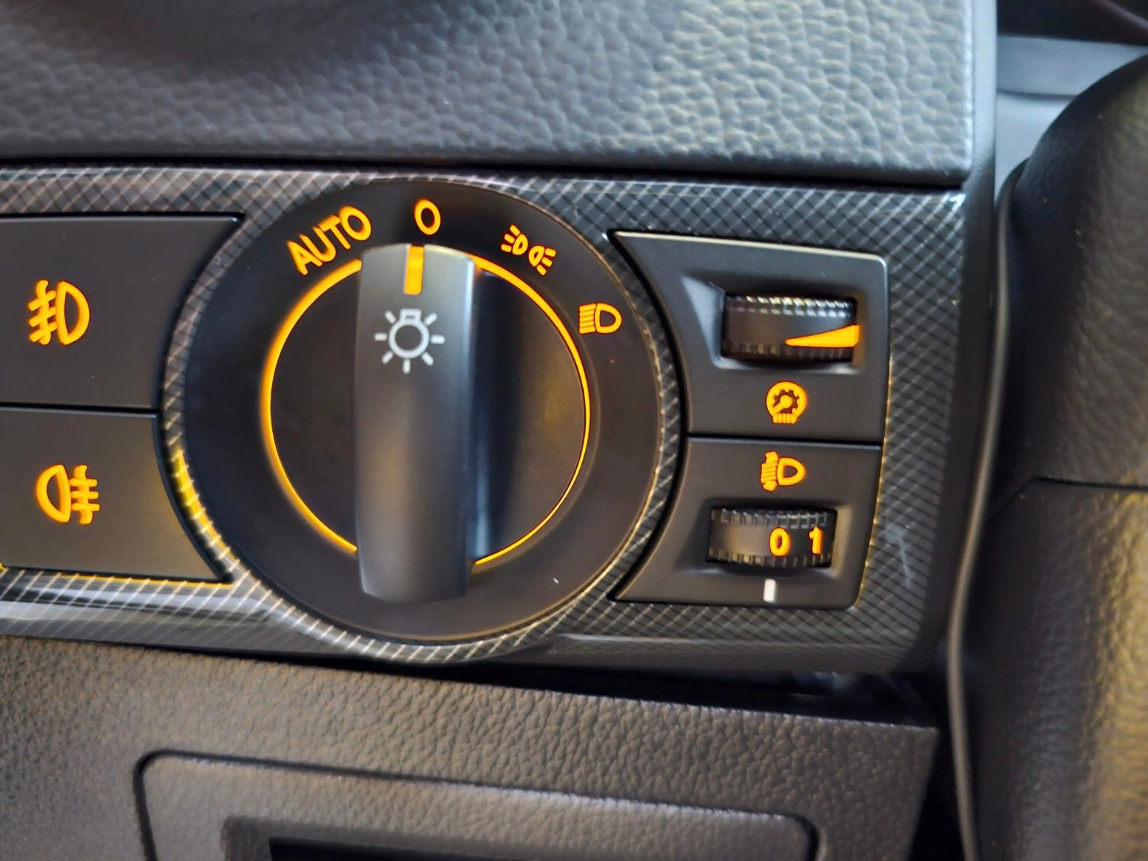 Opel Antara 2.2 CDTI Design Edition 4x2 AHK — photo 11