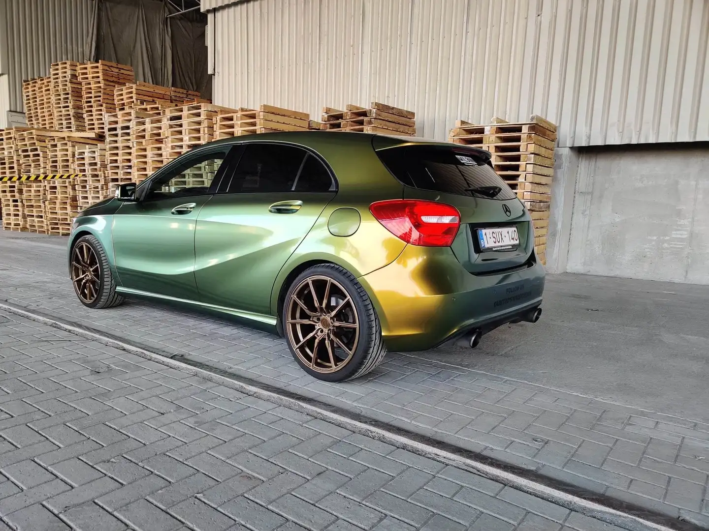 Mercedes-Benz A 180 (BlueEFFICIENCY) Urban - 2