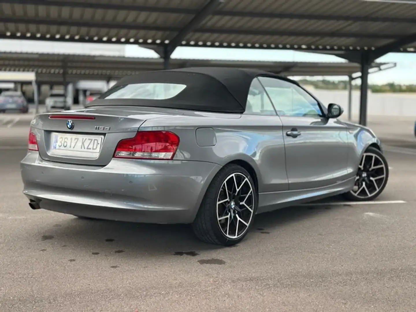 BMW 118 118d Cabrio Gris - 2