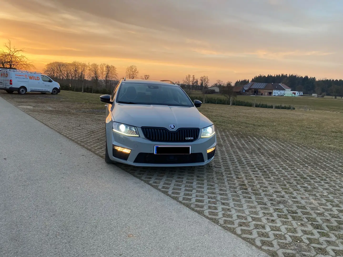Skoda Octavia VRS 5e3 Gris - 2
