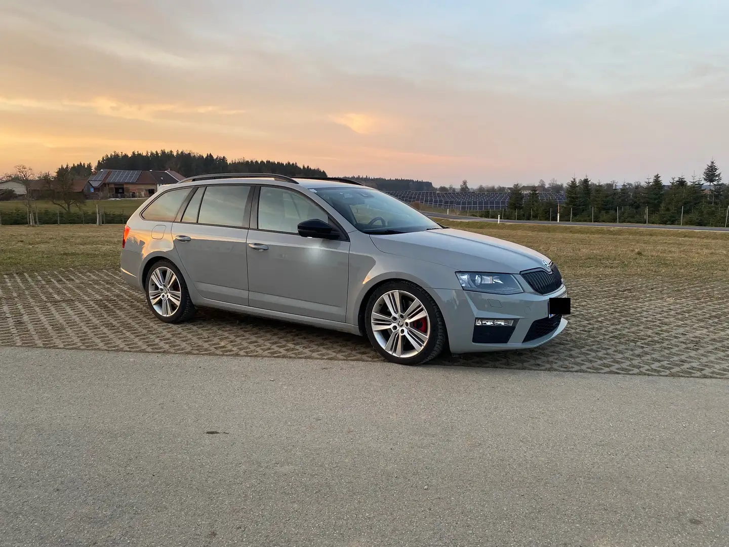 Skoda Octavia VRS 5e3 Gris - 1