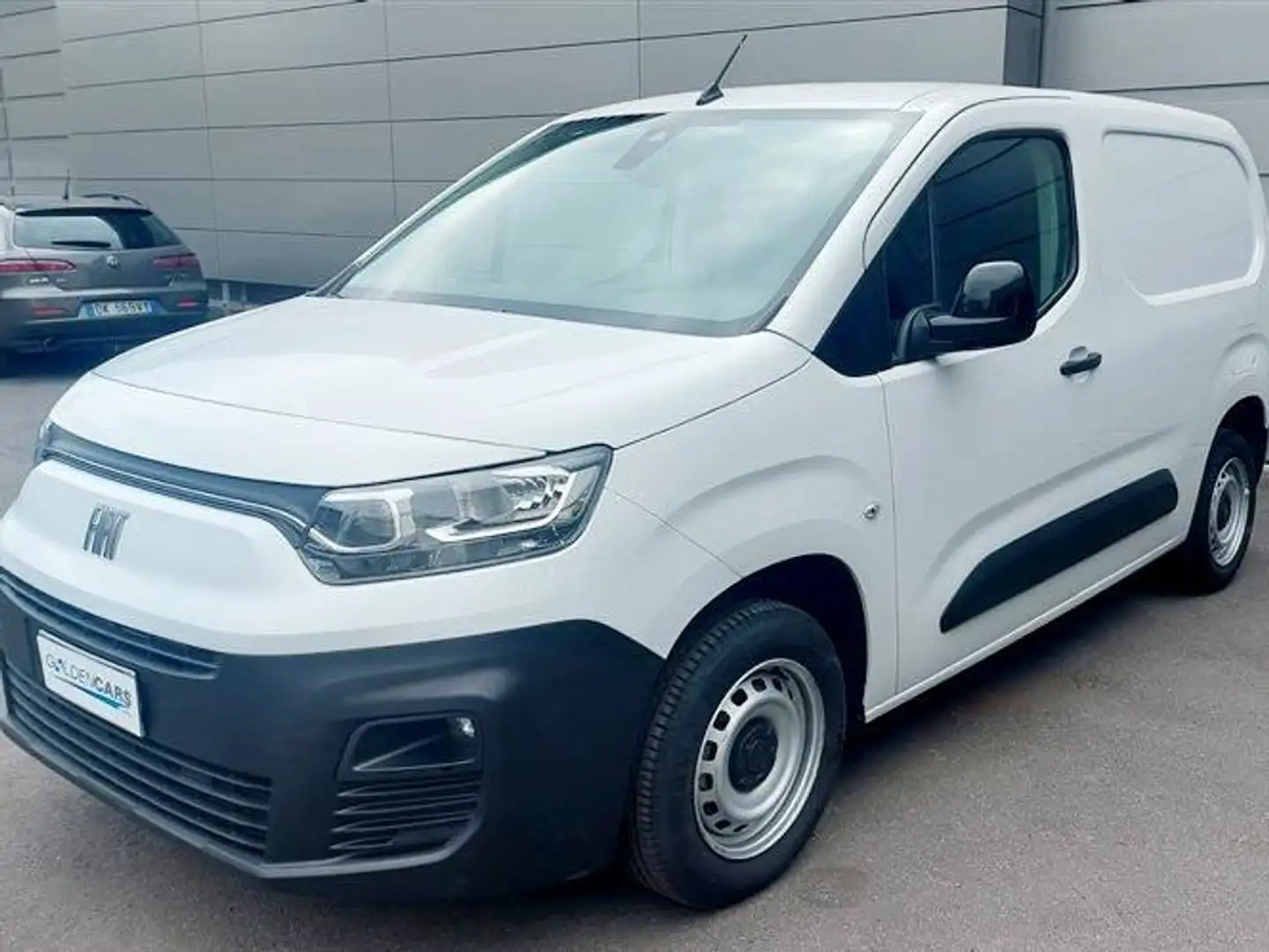 Fiat Doblo 1.5 HDI passo lungo Bianco - 1