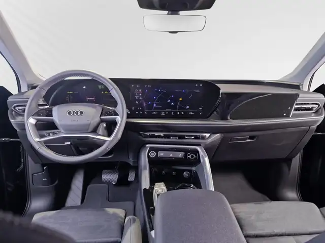 Audi Q5 view 7