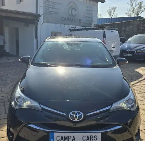 Toyota Avensis 150D Advance