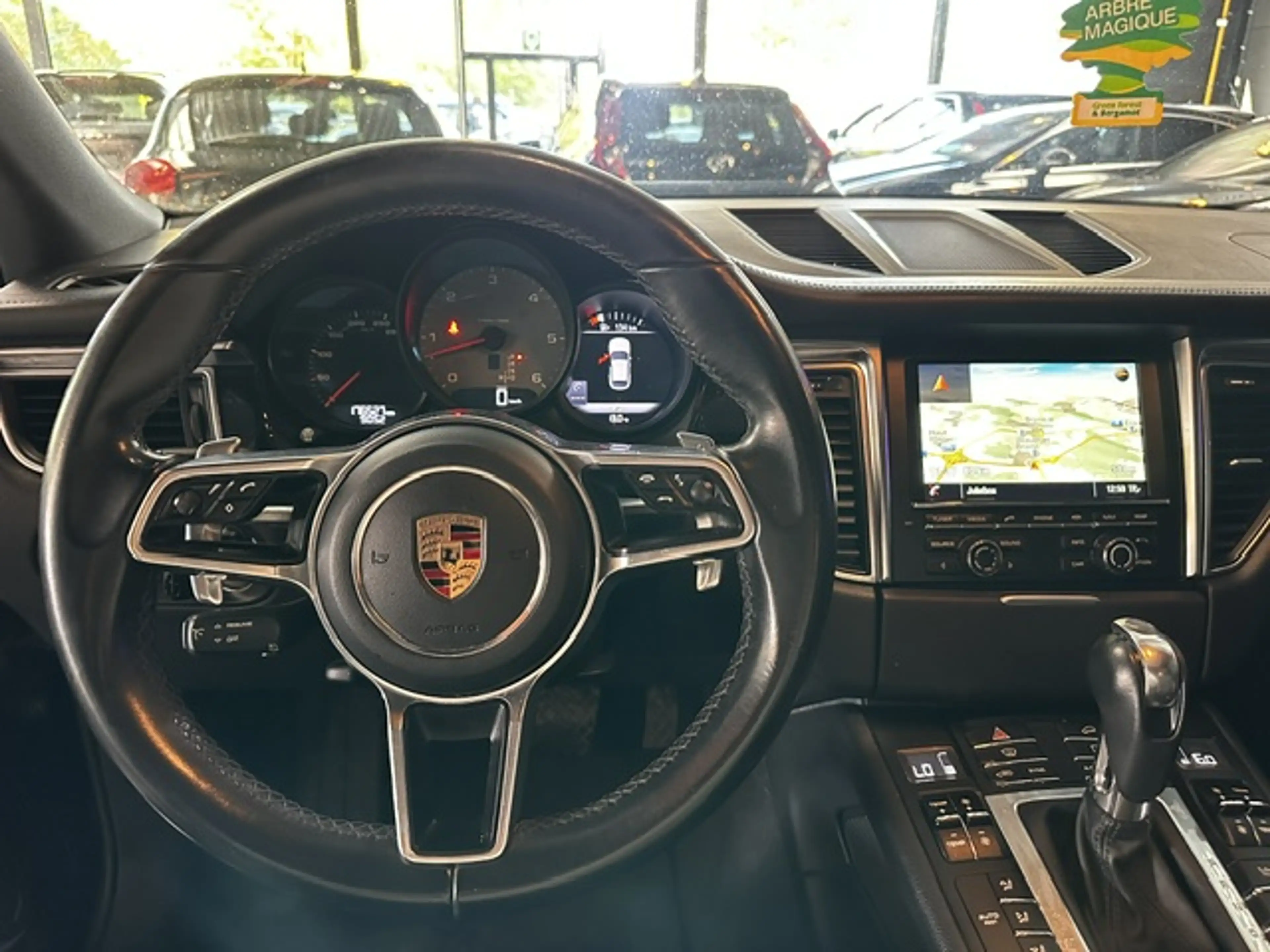 Porsche Macan Macan S 3.0 V6 Bi-Turbo - MEDIA/TEL - NAV/RADIO - A/C - LIM/REG — photo 12
