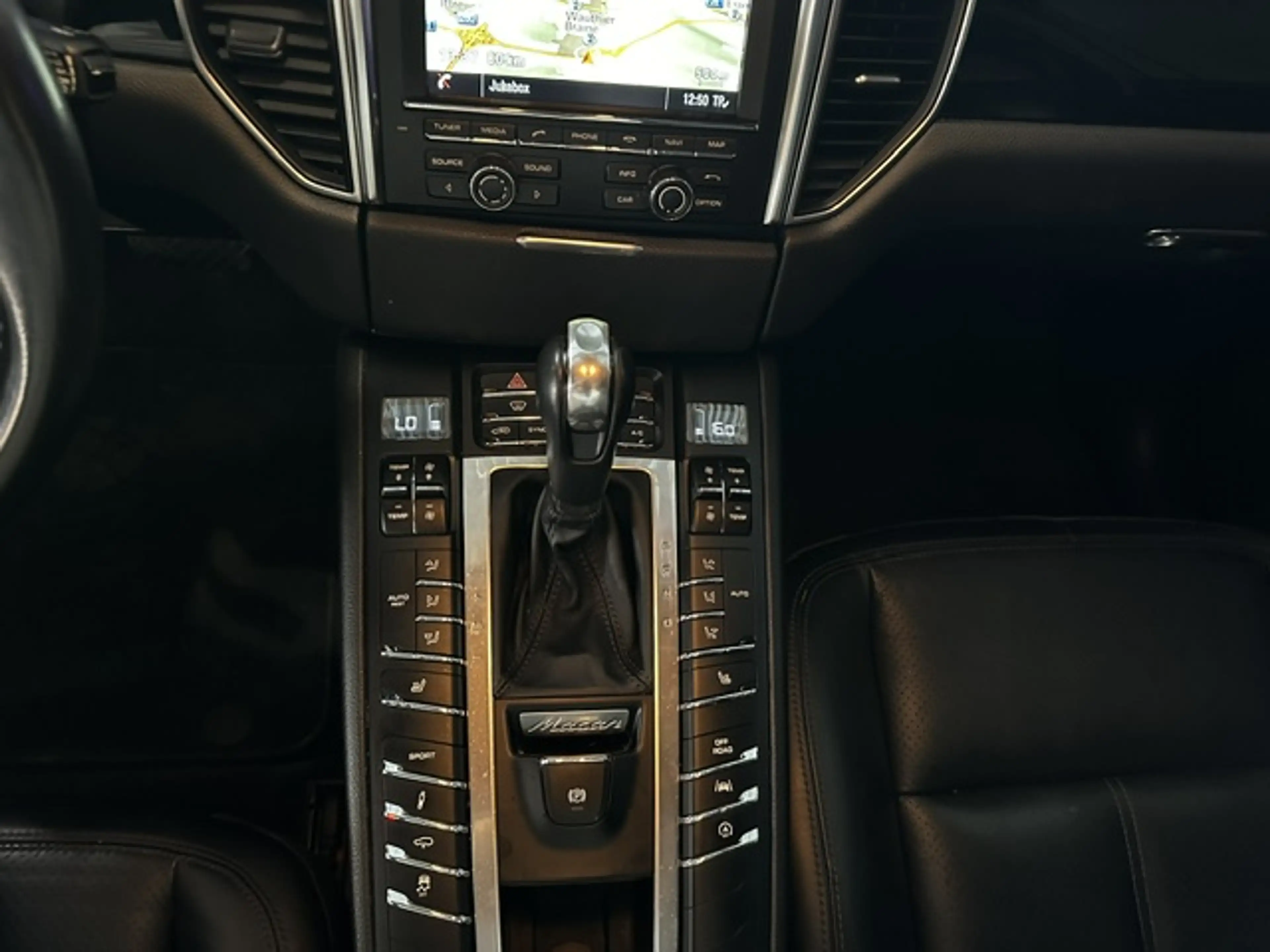 Porsche Macan Macan S 3.0 V6 Bi-Turbo - MEDIA/TEL - NAV/RADIO - A/C - LIM/REG — photo 13