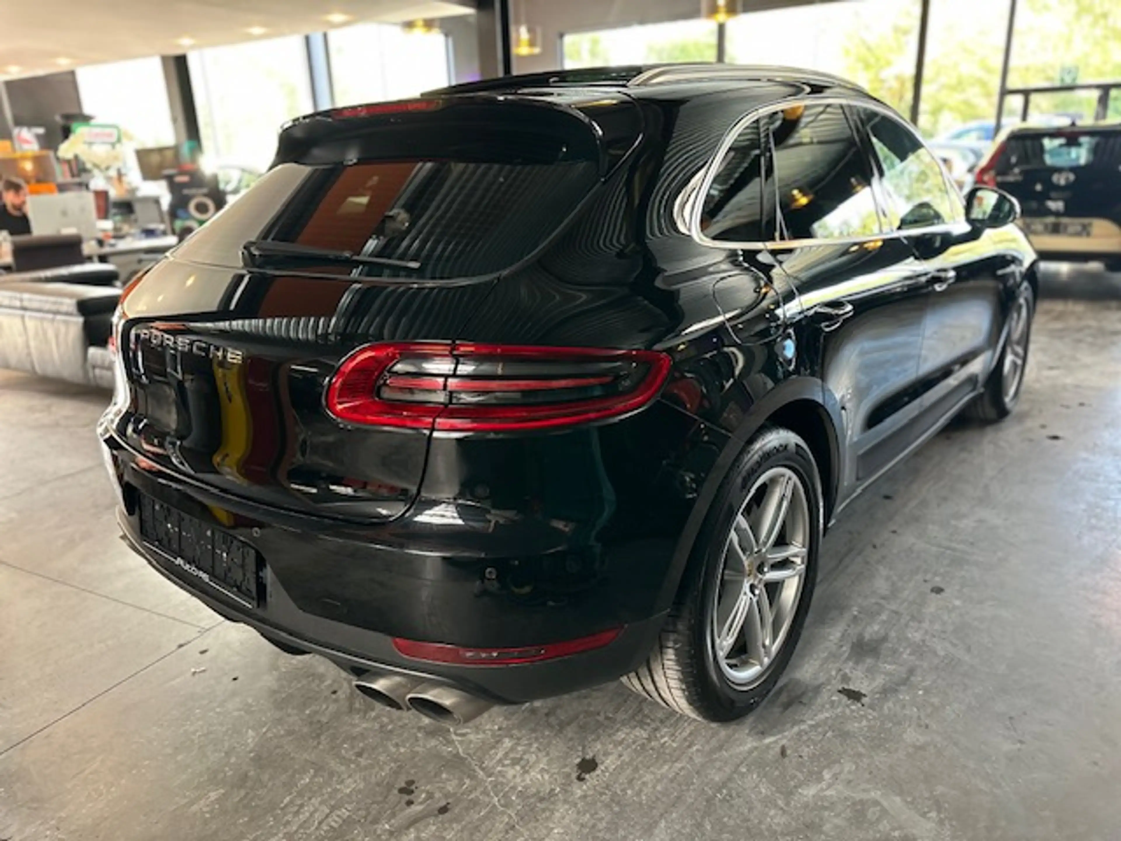 Porsche Macan Macan S 3.0 V6 Bi-Turbo - MEDIA/TEL - NAV/RADIO - A/C - LIM/REG — photo 8