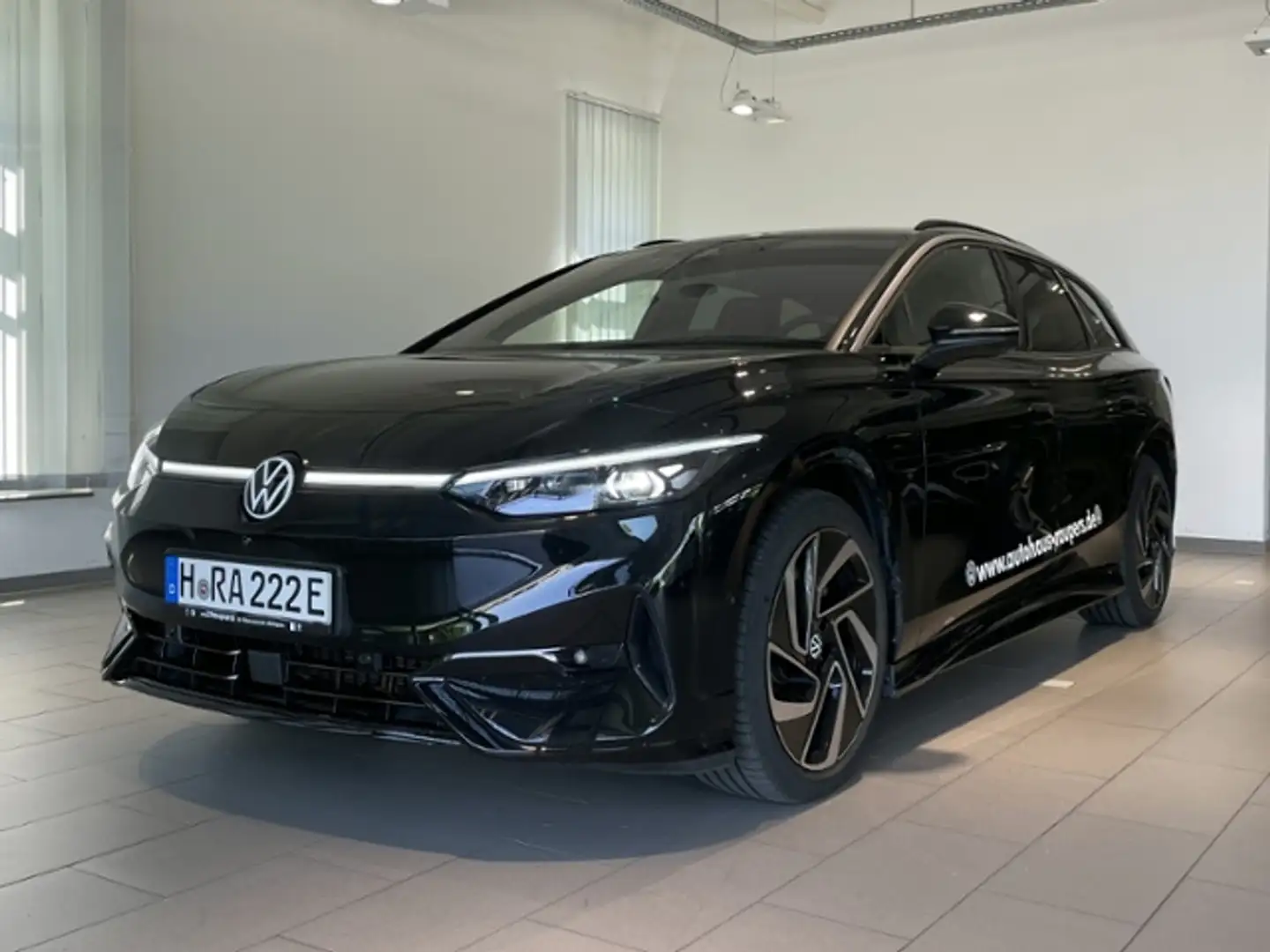 Volkswagen ID.7 Tourer Pro +AHK+360°KAMERA+CCS Schwarz - 2