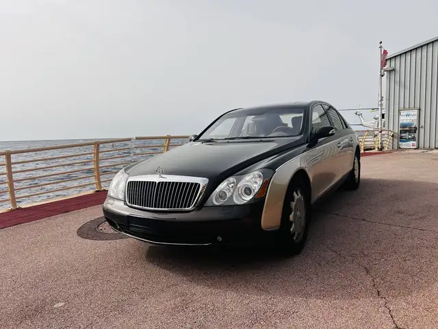 Maybach 57 V12 5.5 (550 ch)