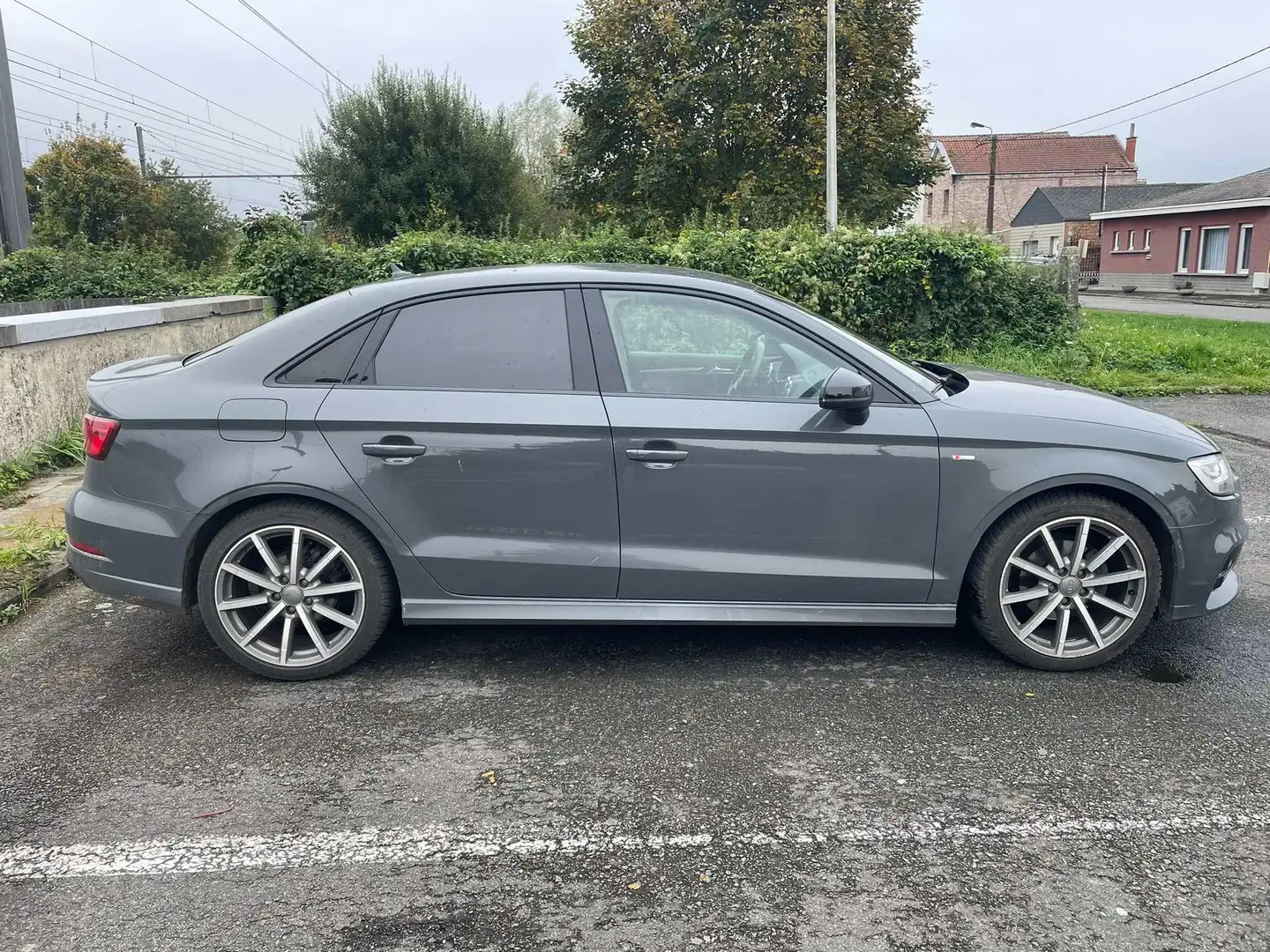 Audi A3 A3 1.6 TDi Sport Grijs - 2