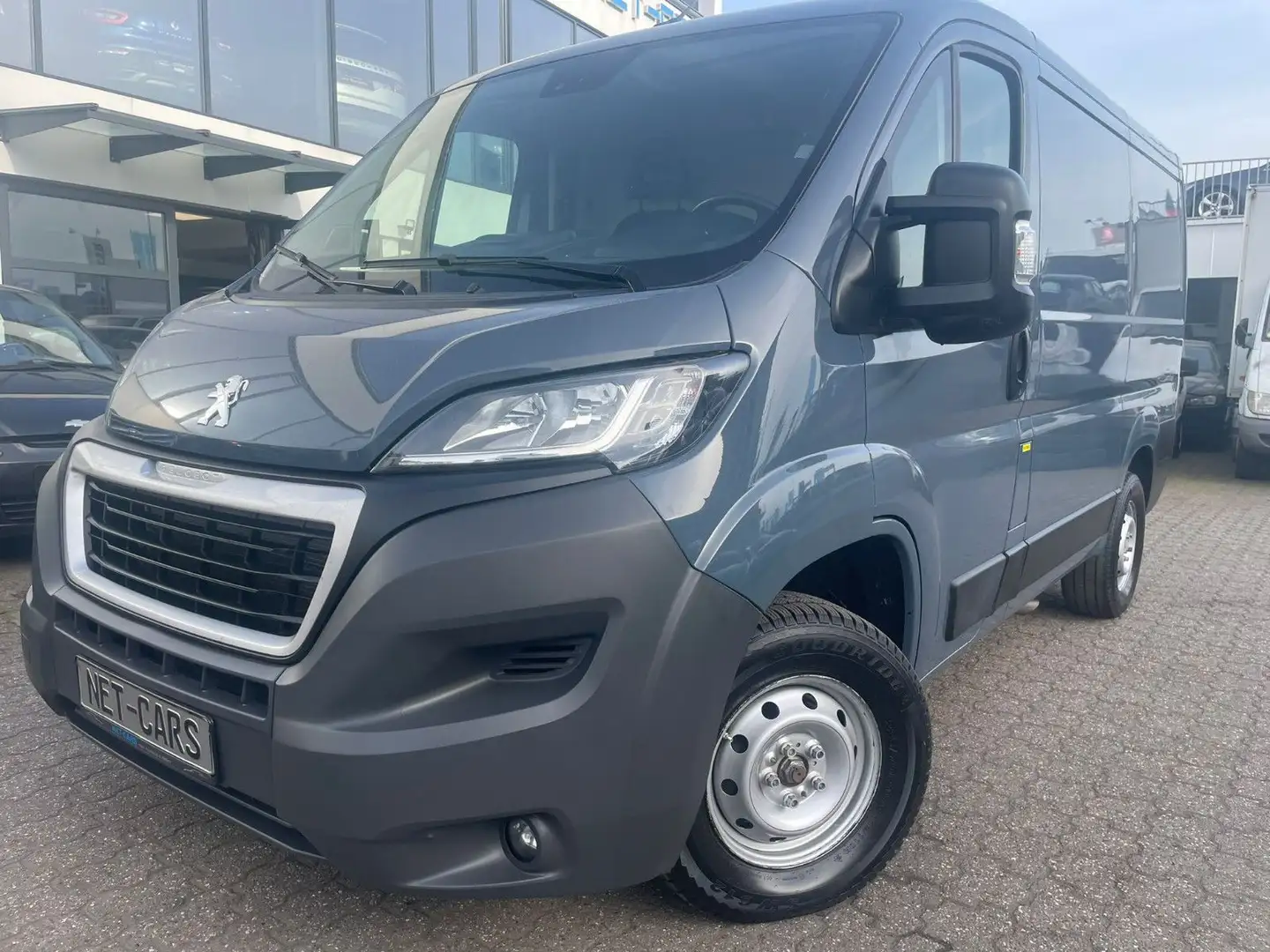 Peugeot Boxer 2.2 HDI Kasten*L1H1*KLIMA*KAMERA*GARANTIE Grau - 1