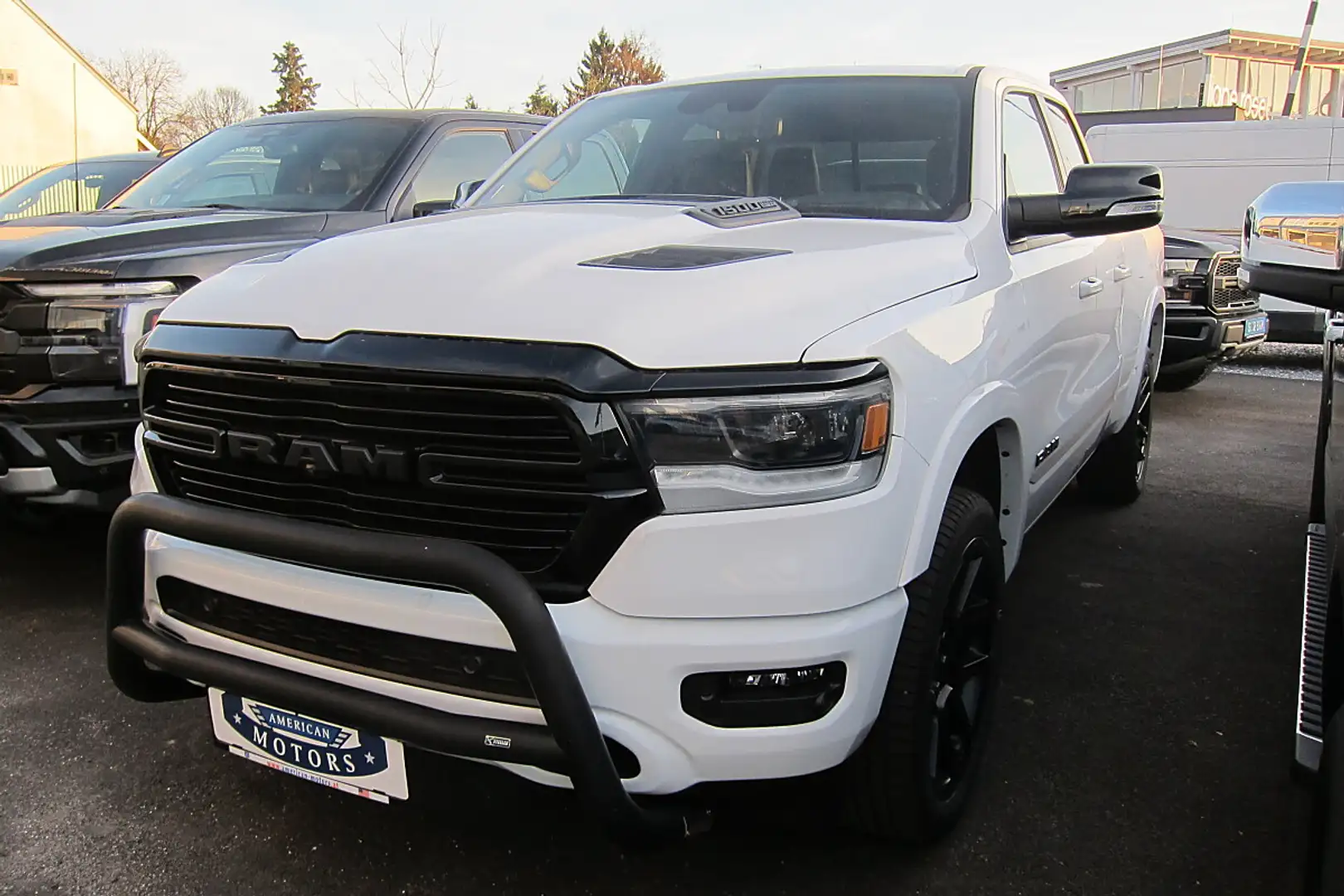 Dodge RAM Ram Laramie SPORT White Edition Weiß - 1