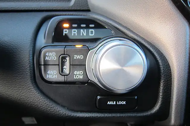 Dodge RAM Ram Laramie SPORT White Edition Ansicht 6