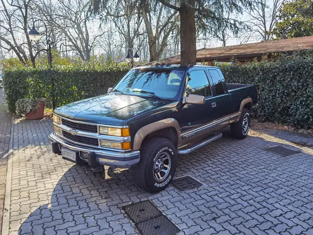 Chevrolet Silverado 2500 CK Heavy Duty