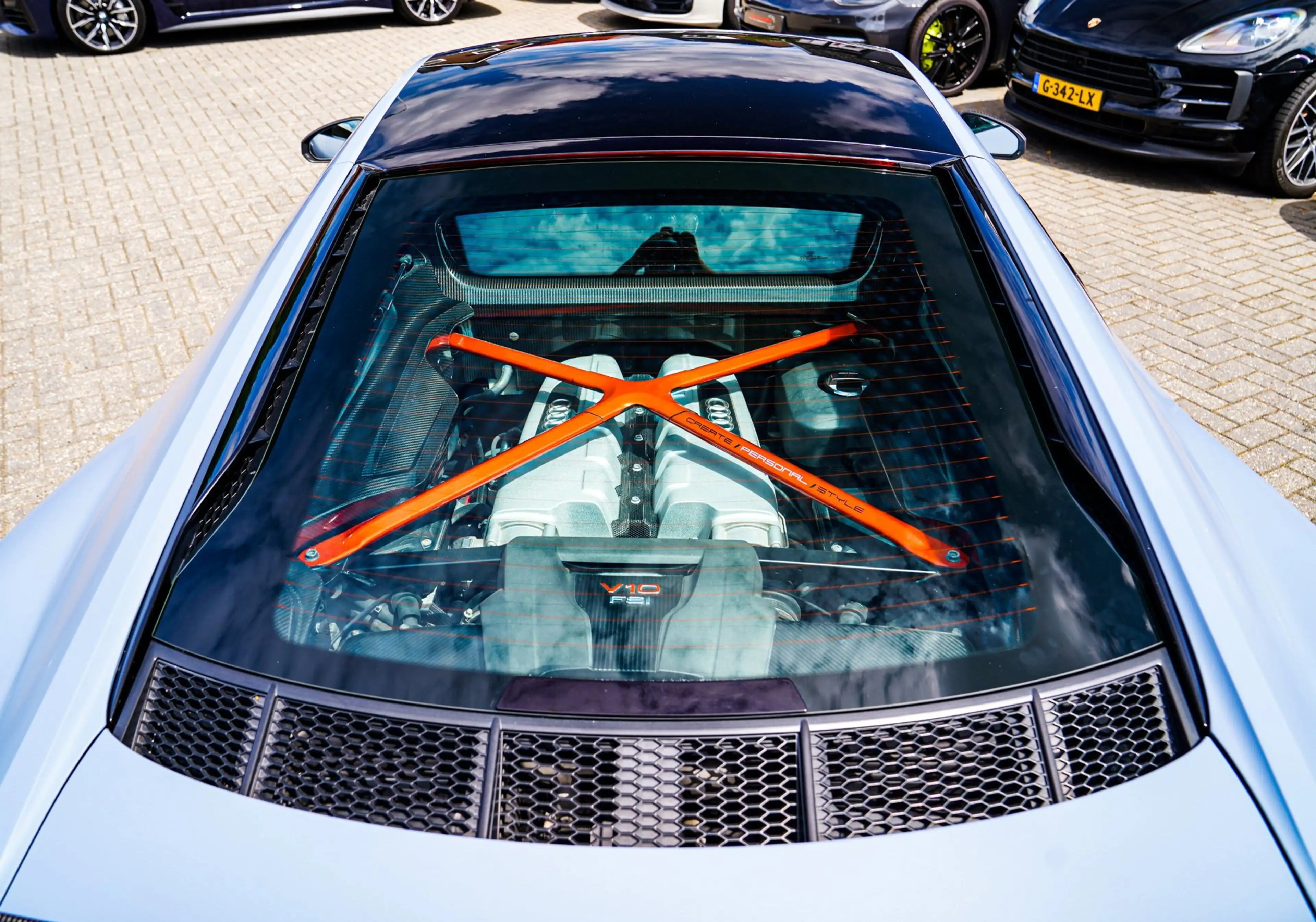 Audi R8 5.2 FSI Quattro Plus | Carbon | Camera | Bang&Oluf — photo 4