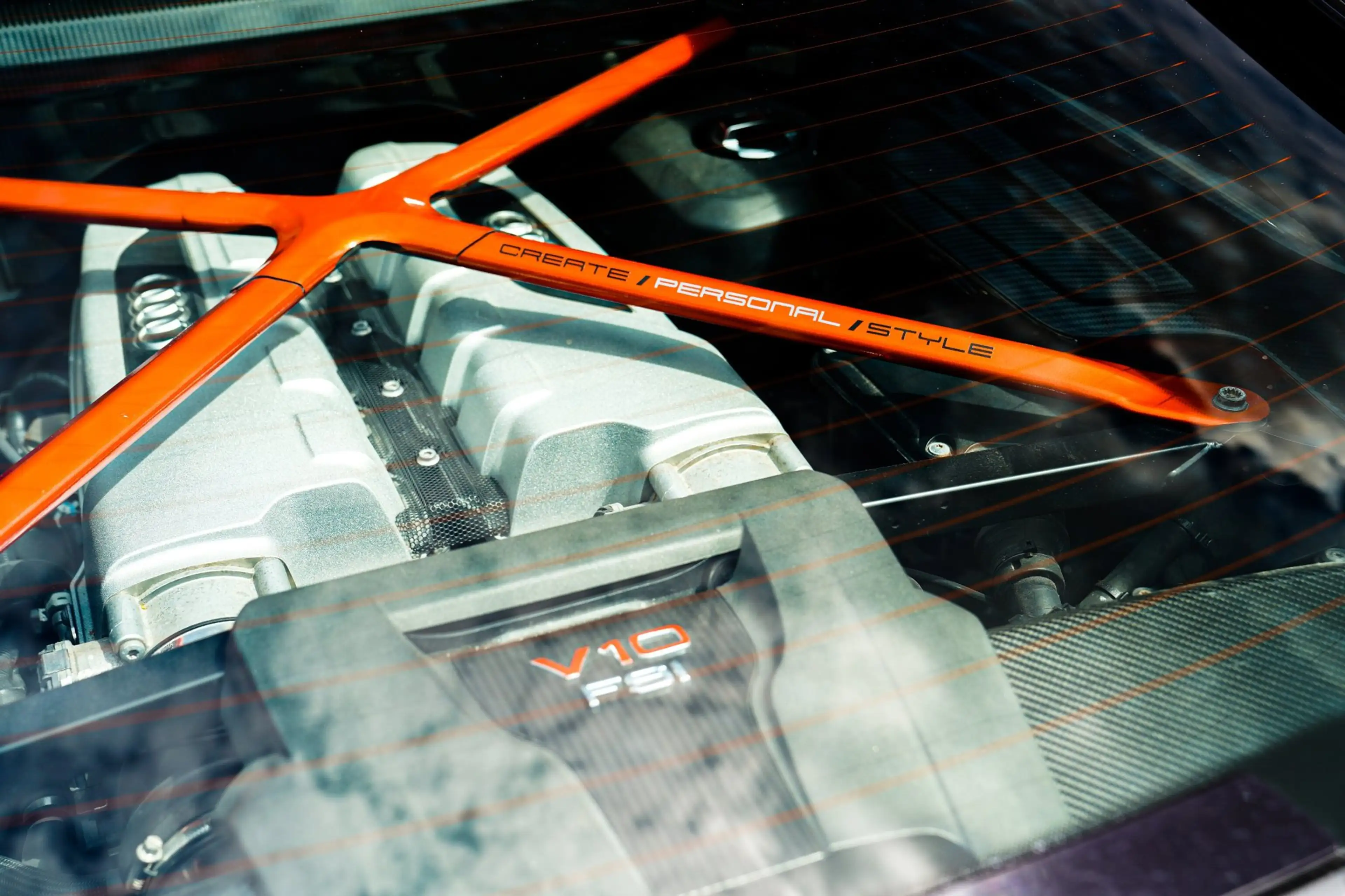 Audi R8 5.2 FSI Quattro Plus | Carbon | Camera | Bang&Oluf — photo 24