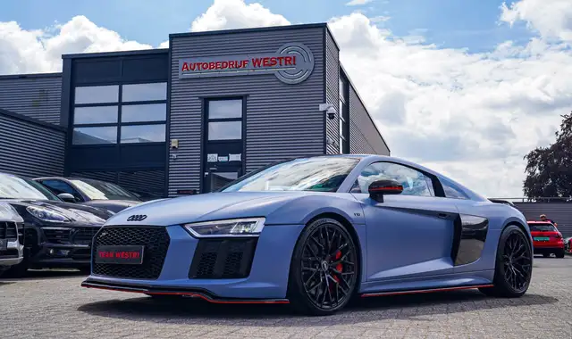 Audi R8