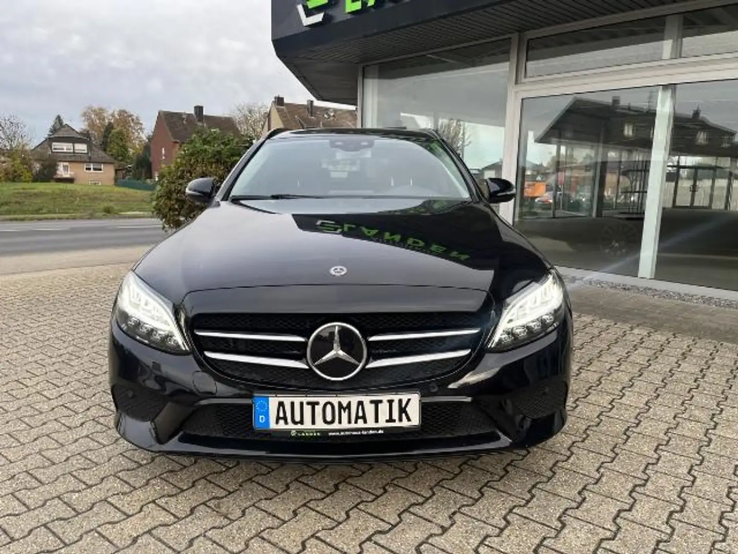 Mercedes-Benz C 220 d T Avantgarde (EURO 6d-TEMP) Schwarz - 2
