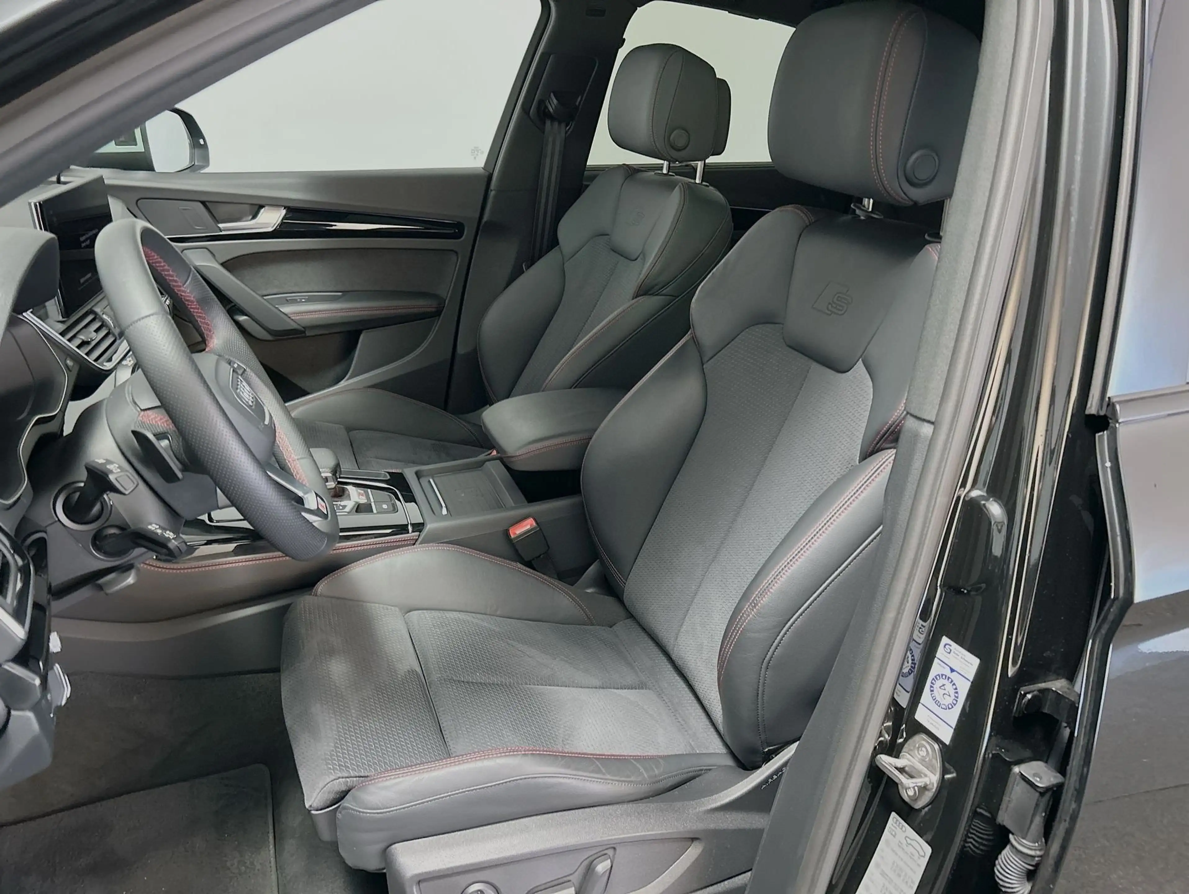 Audi SQ5 Sportback 3.0 TDI quattro basis — photo 11