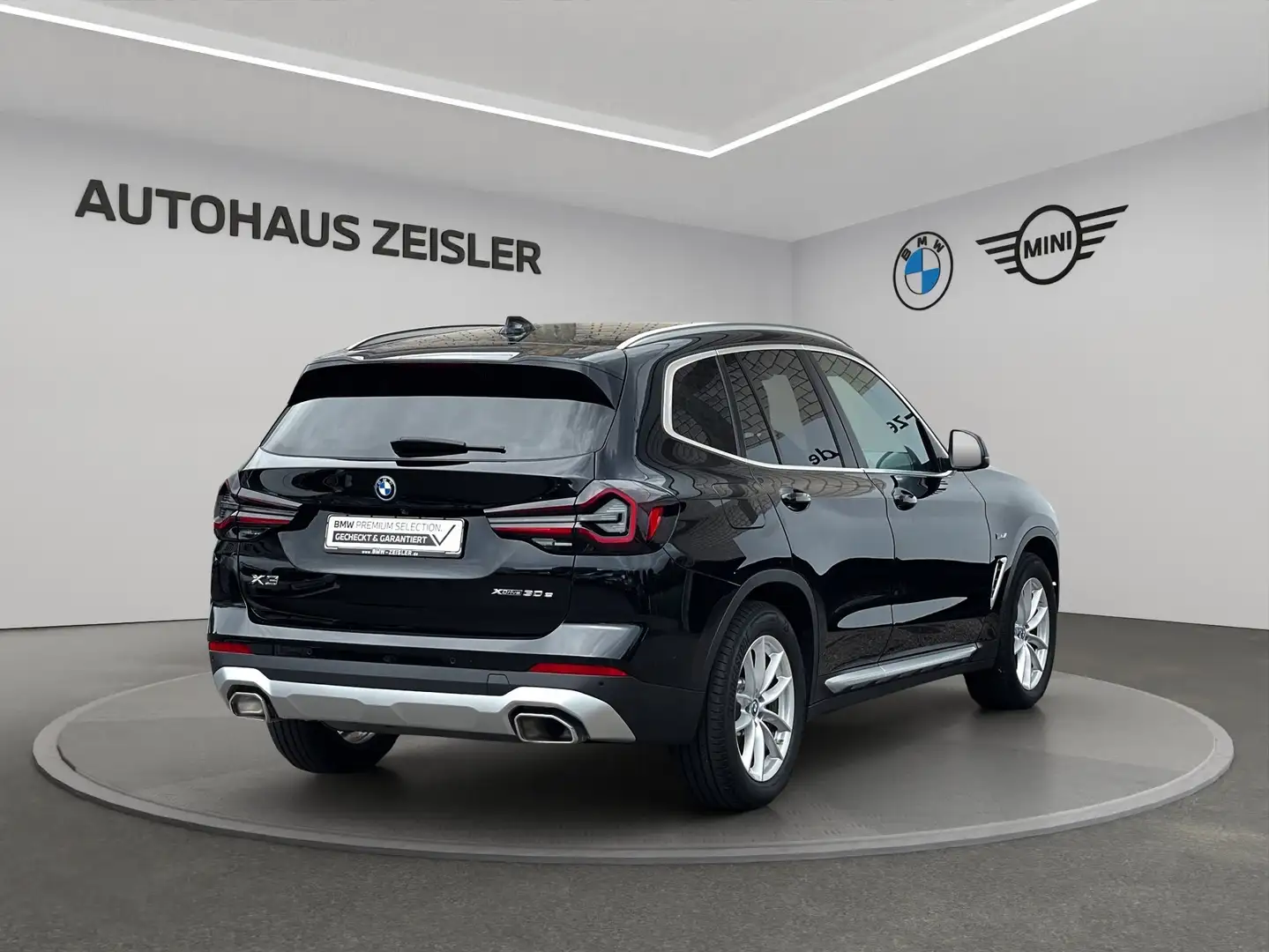 BMW X3 xDrive30e Hifi DAB LiveCockpitProf Sitzheizung Schwarz - 2