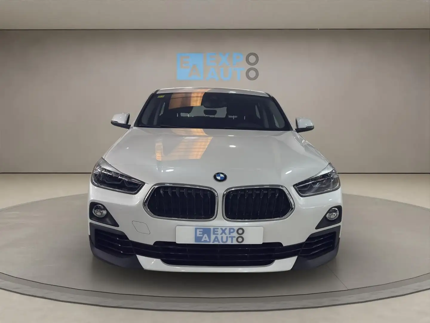 BMW X2 sDrive 18dA Wit - 2