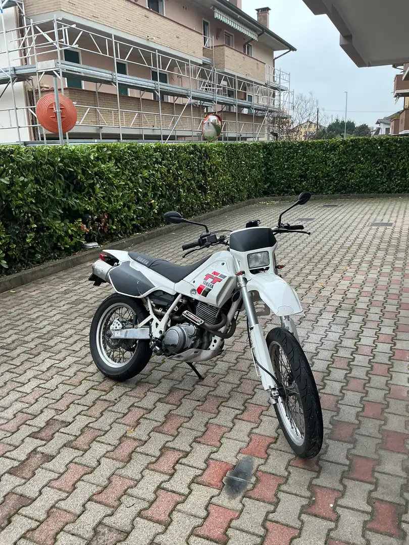 Yamaha TT 600 E Blanco - 1