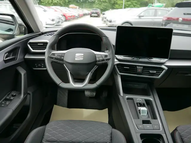 Seat Leon Leon view 11