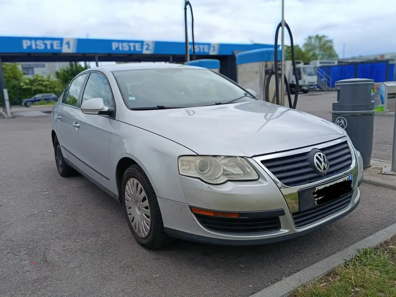 Volkswagen Passat 2.0 TDI 140 DPF Trend