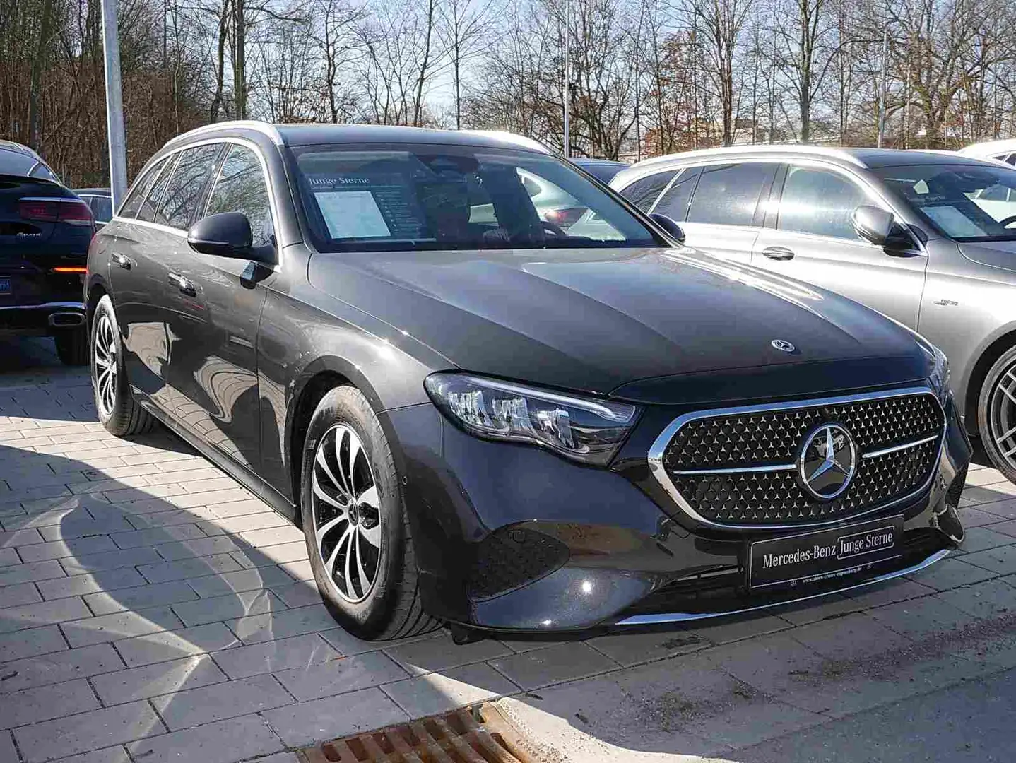 Mercedes-Benz E 200 T-Modell AVANTGARDE+DISTRONIC+KEYLESS-GO++ Gris - 2