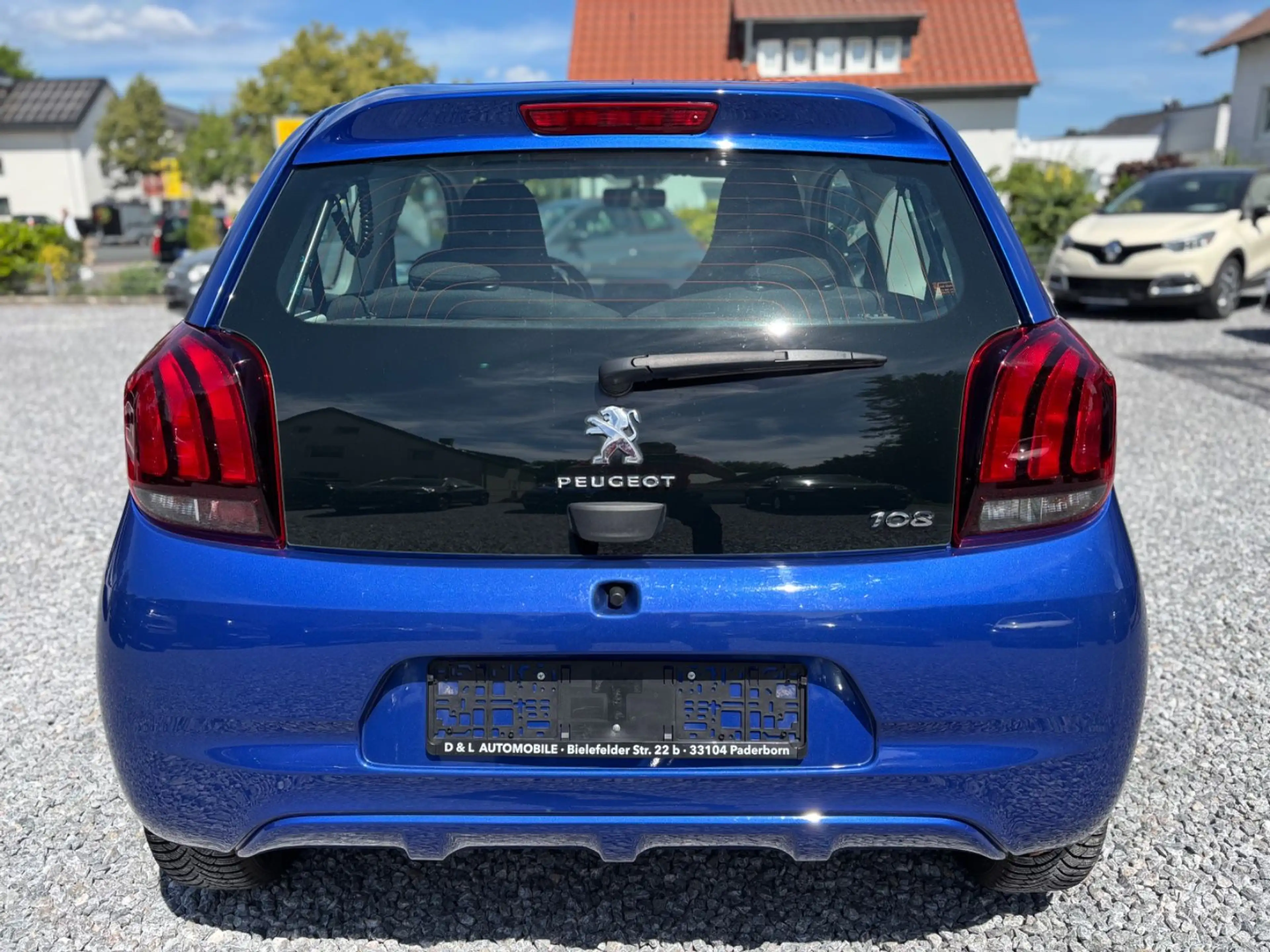 Peugeot 108 Active — photo 7