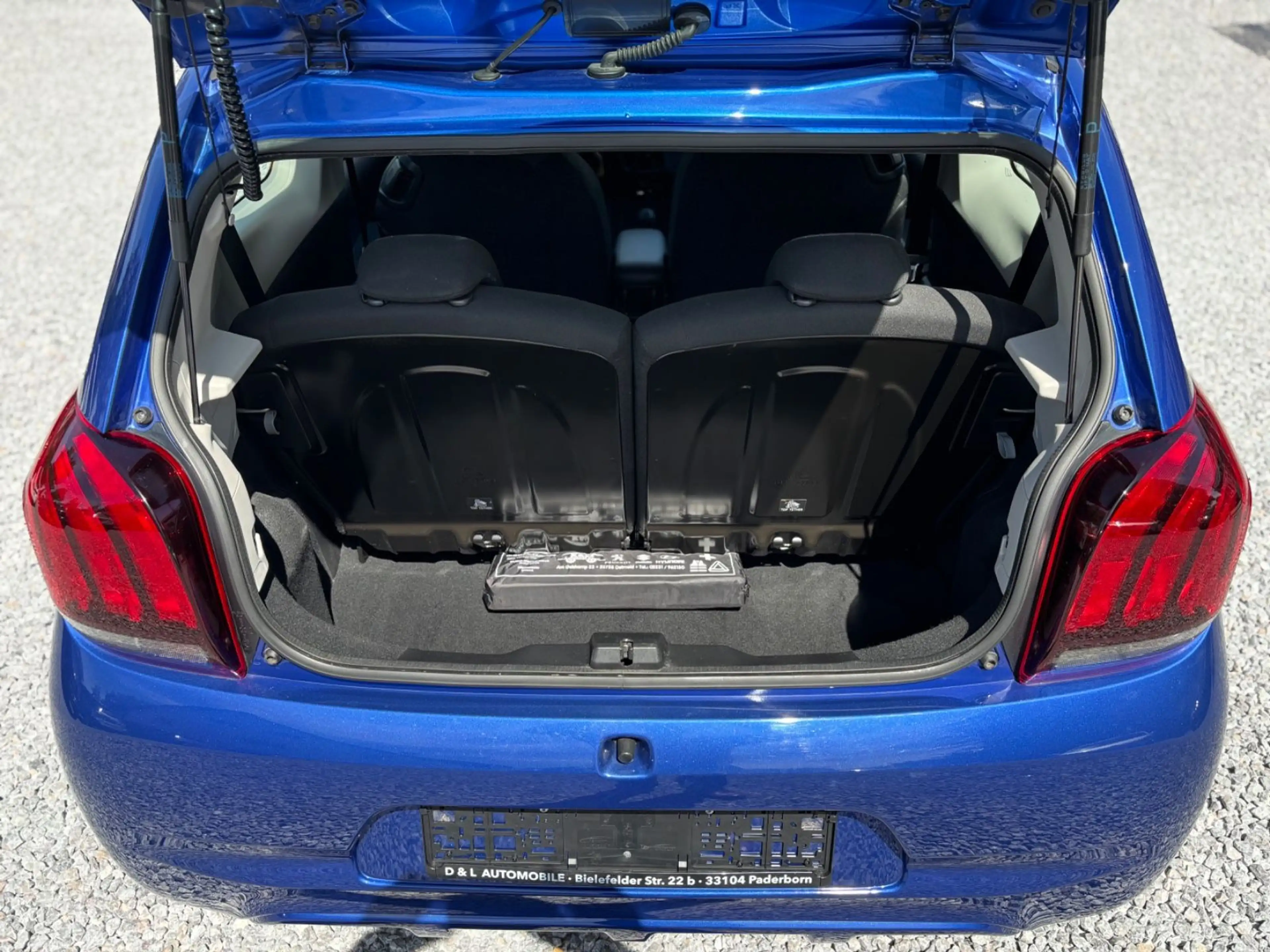 Peugeot 108 Active — photo 14