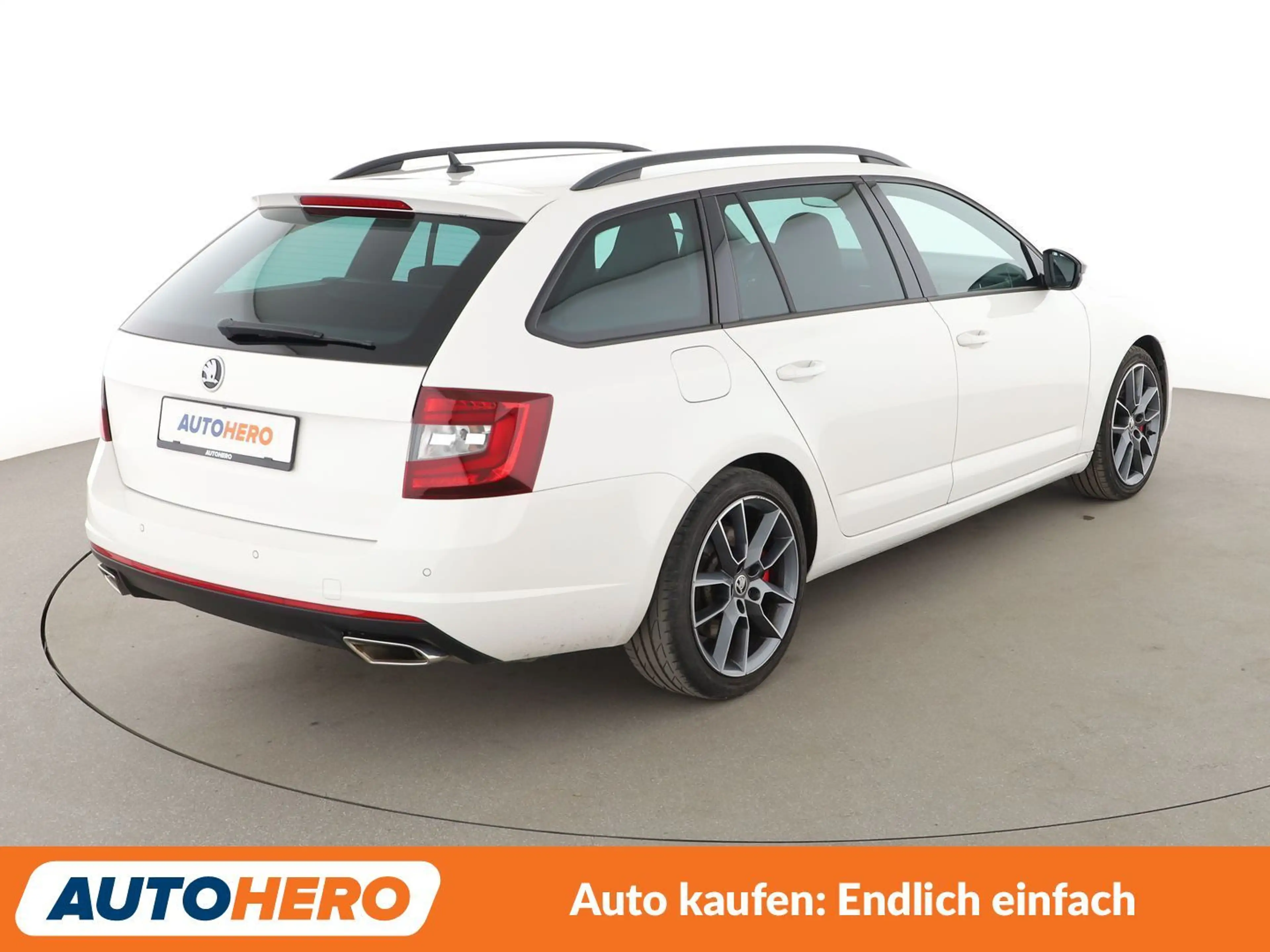Skoda Octavia 2.0 TSI RS 245 Aut.*NAVI*LED*PDC*TEMPO*SHZ*ALU* — photo 6