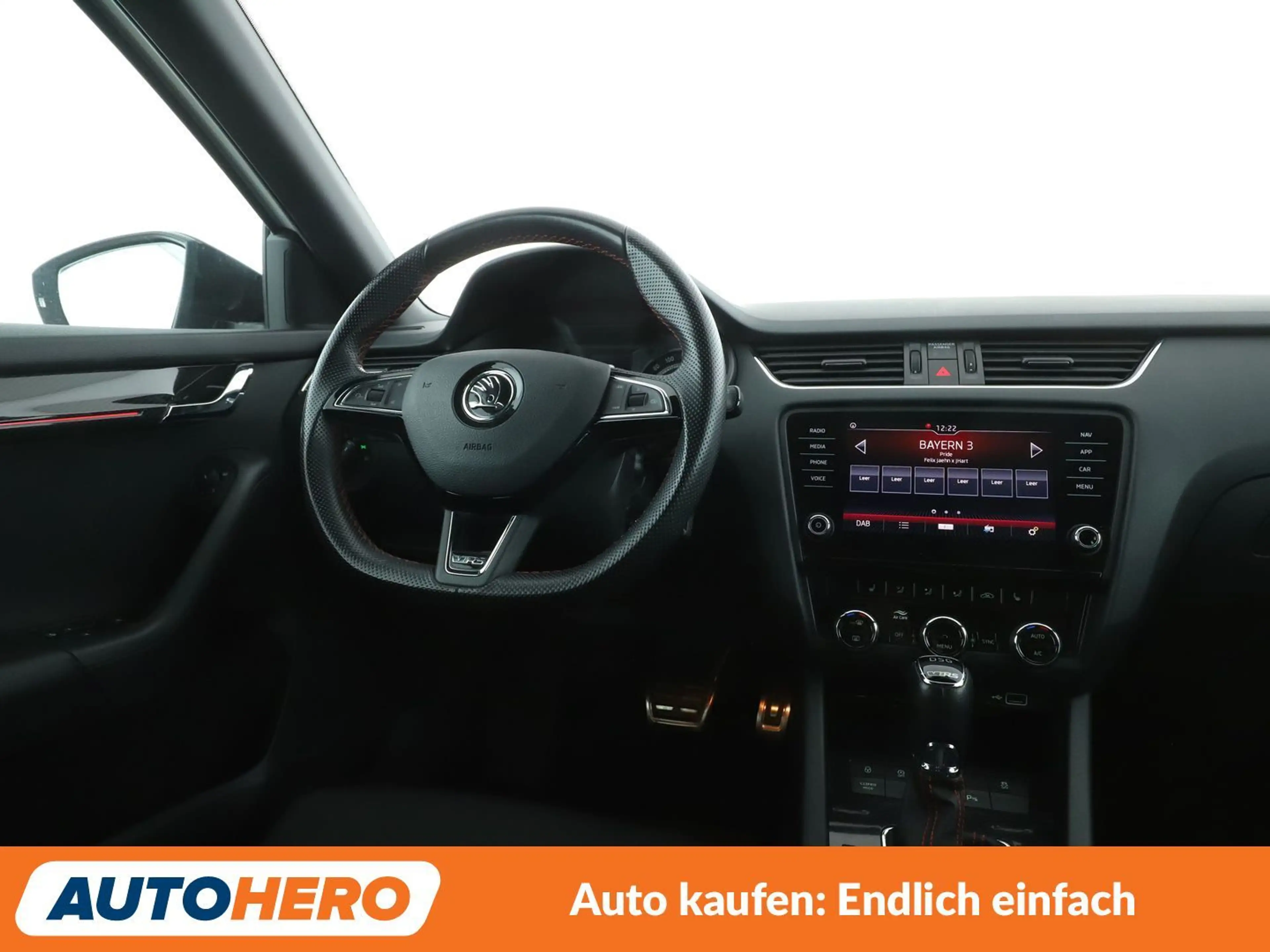 Skoda Octavia 2.0 TSI RS 245 Aut.*NAVI*LED*PDC*TEMPO*SHZ*ALU* — photo 13