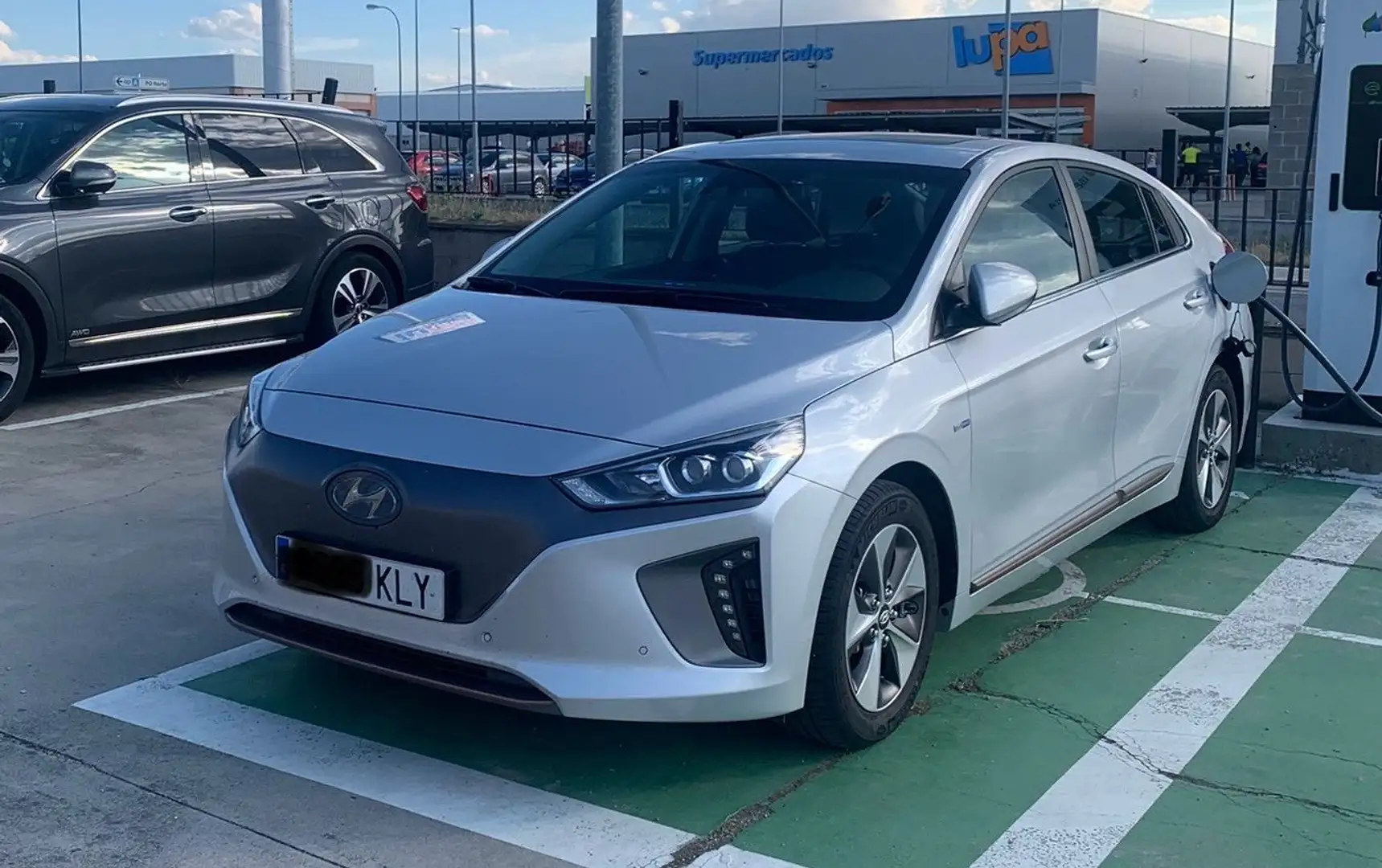 Hyundai IONIQ EV Style Plateado - 2
