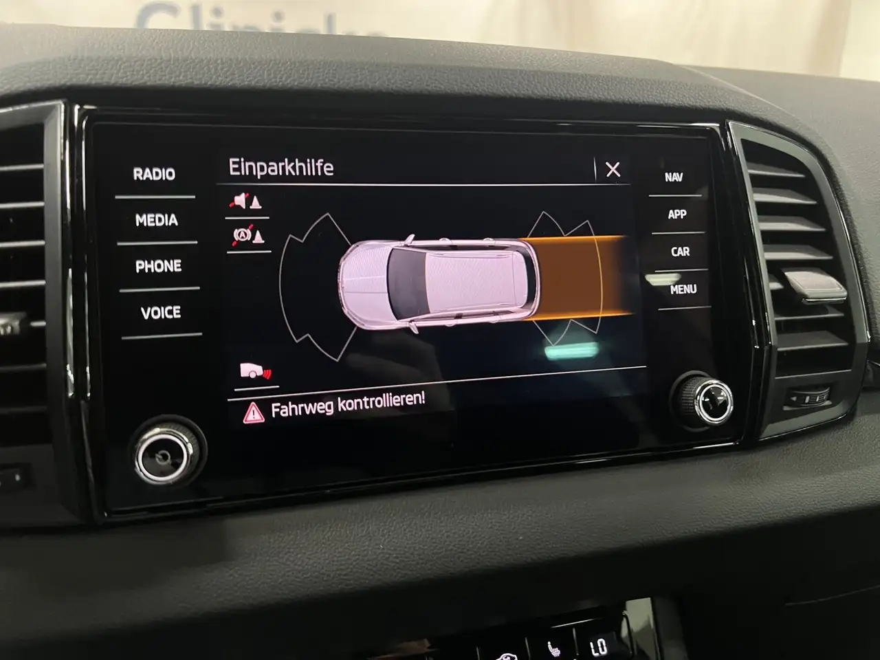 Skoda Karoq 2.0 TDI 4x4 Sportline Matrix LM 18" Navi R, миниатюра 24