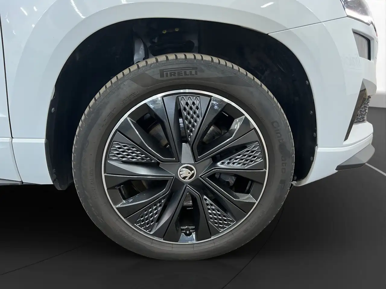 Skoda Karoq 2.0 TDI 4x4 Sportline Matrix LM 18" Navi R, миниатюра 13