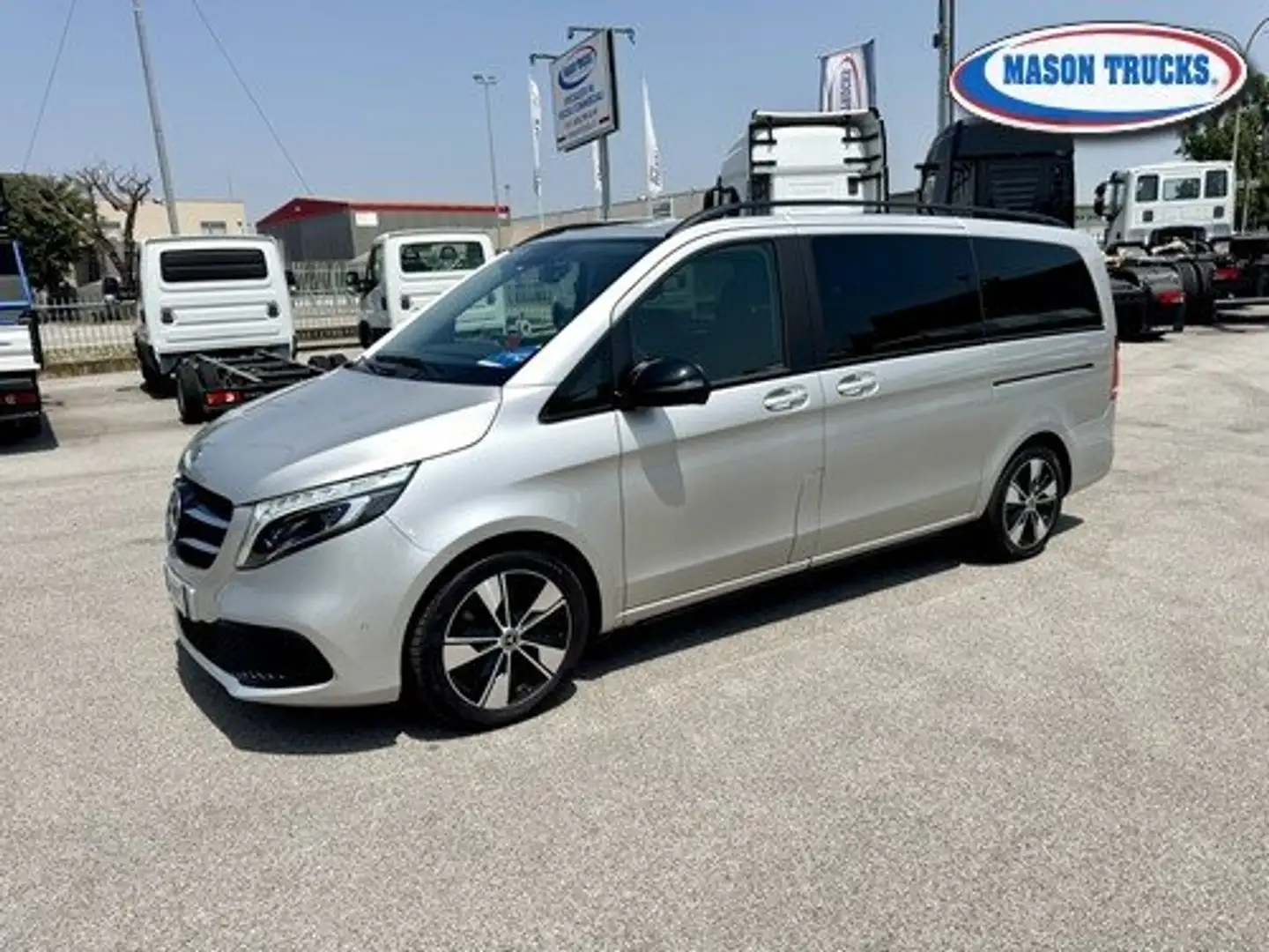 Mercedes-Benz V V Long 250 d Premium auto Argent - 2
