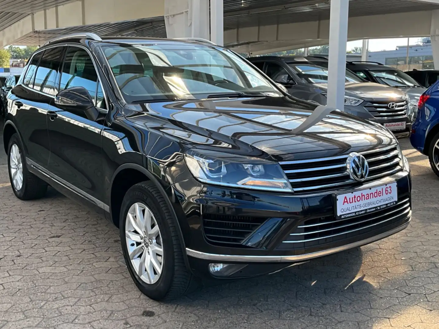 Volkswagen Touareg V6 TDI Terrain Tech 4Mot*Tass*Leder*AHK* Noir - 2