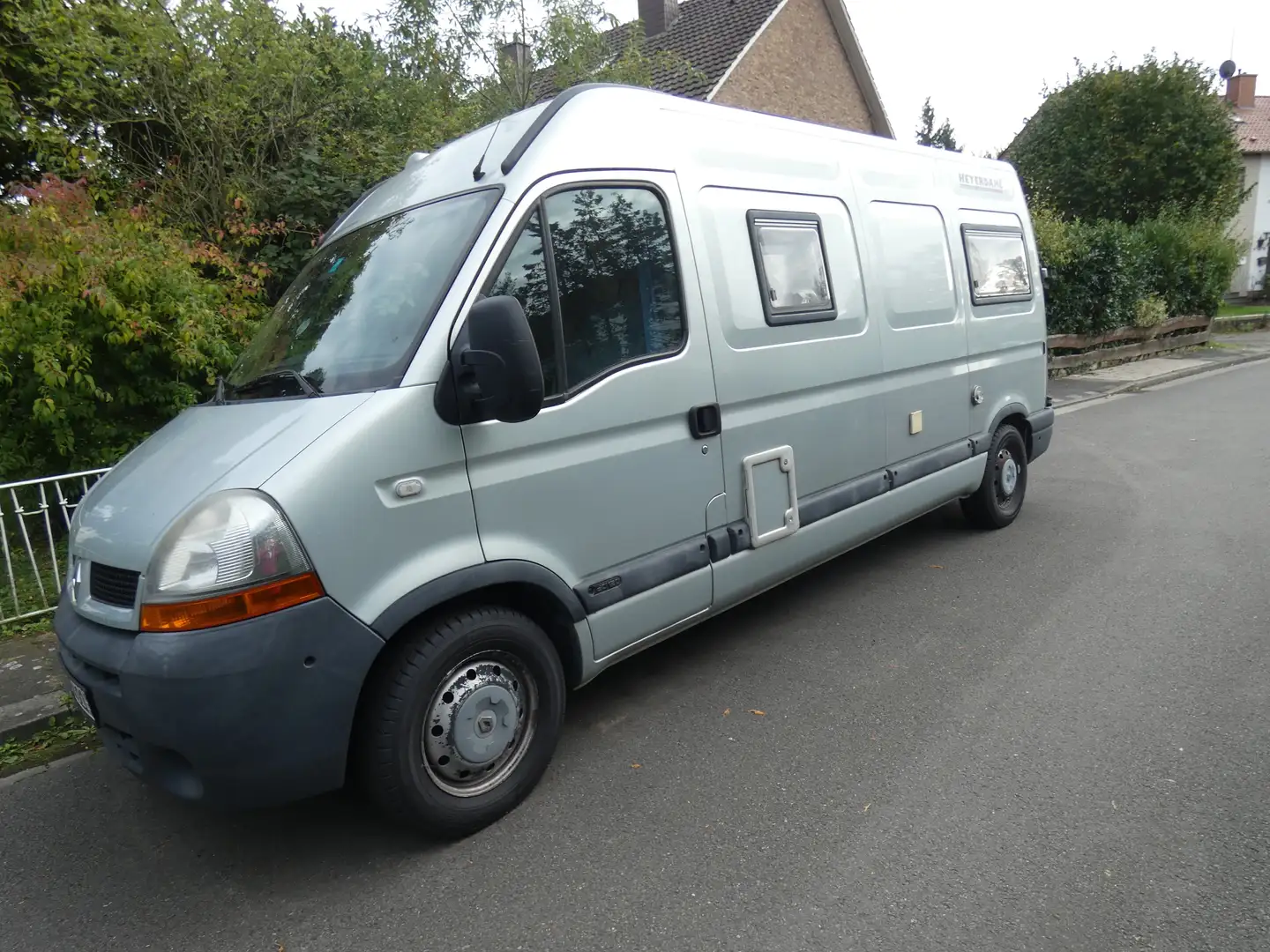 Renault Master Master 2.5 dCi L2H2 - 1
