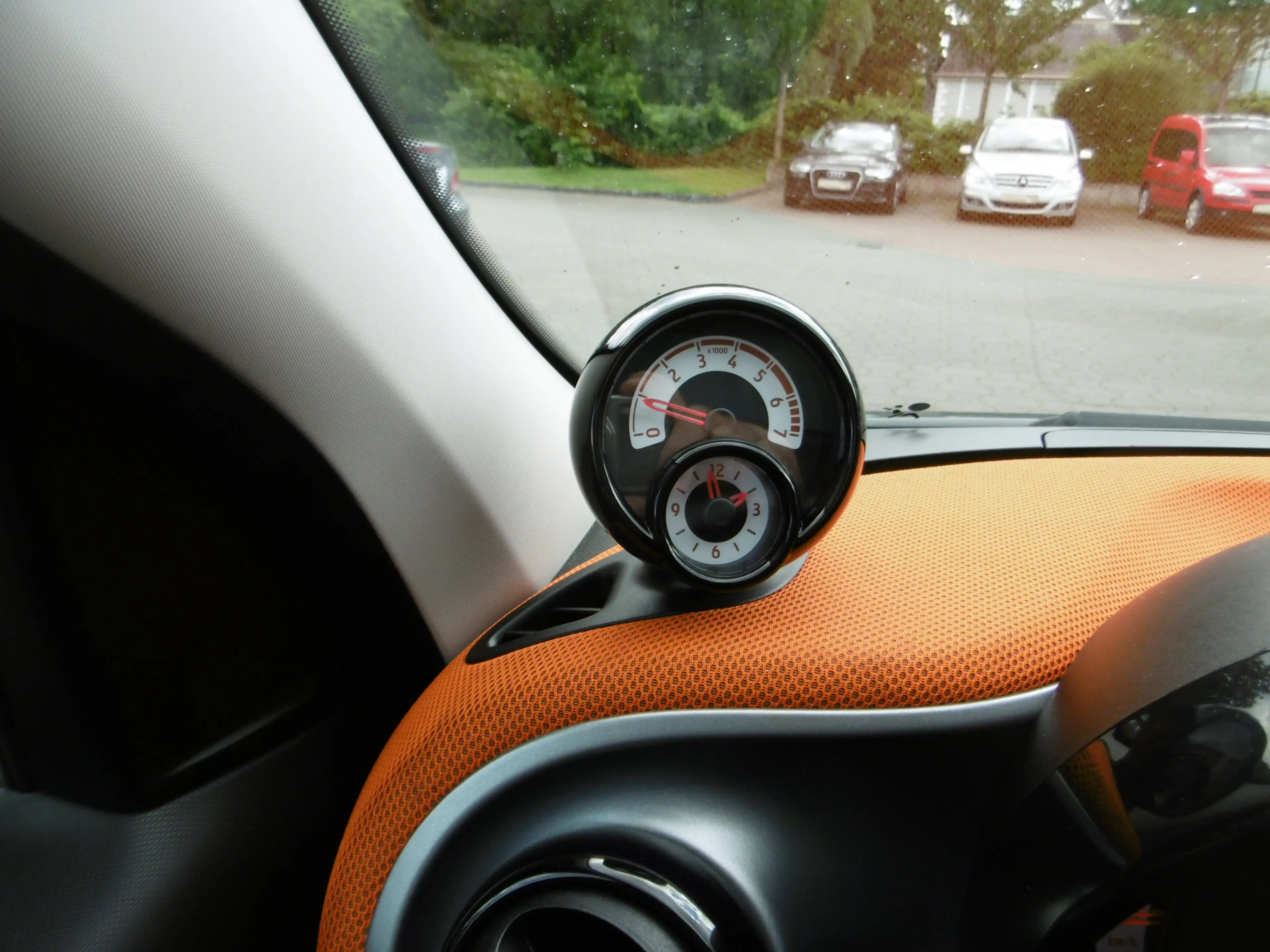 smart forFour Edition #1 Klimaaut., Panorama Sitzheiz. — photo 10
